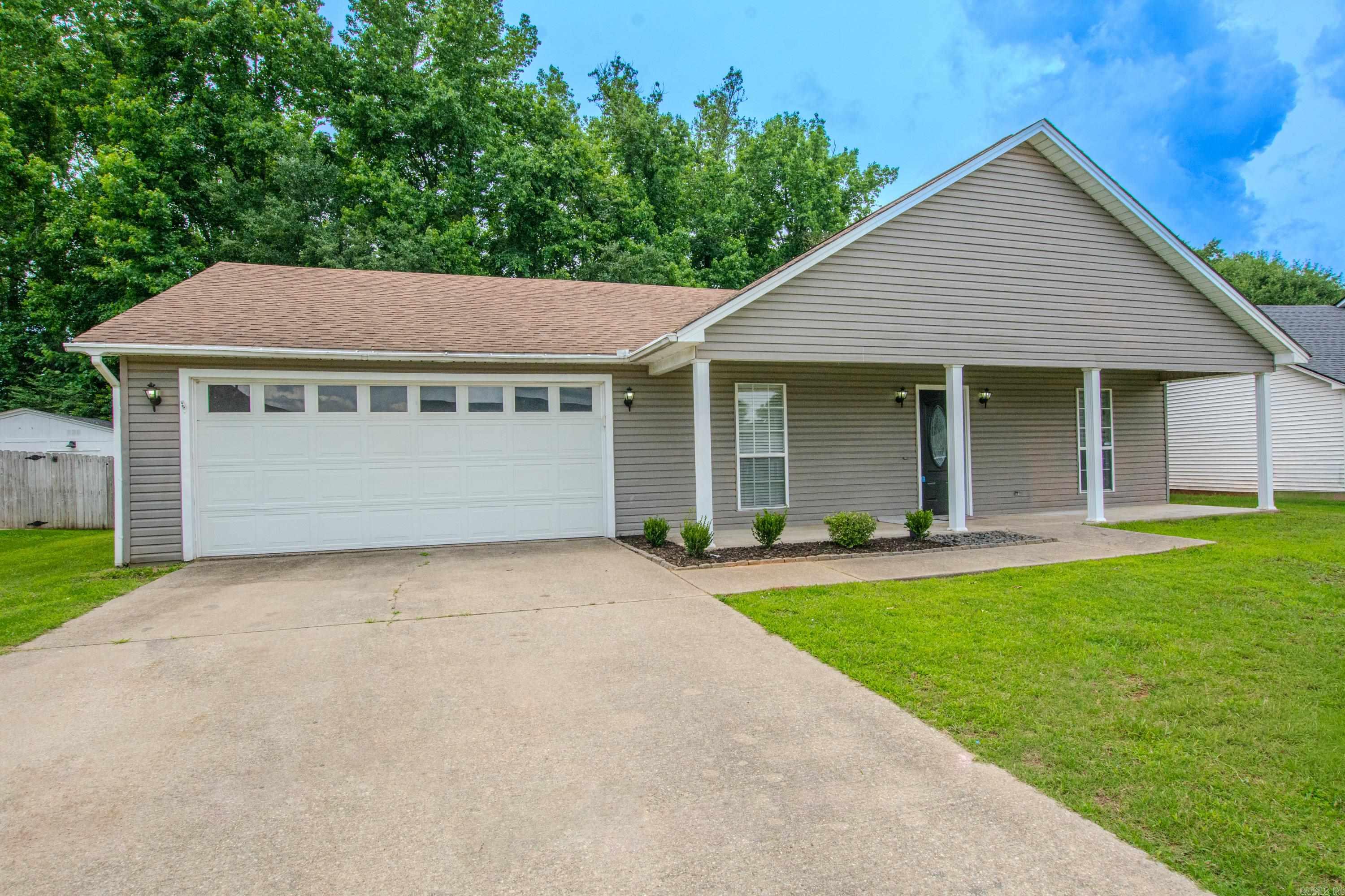 218 Hunters Run  Benton, AR