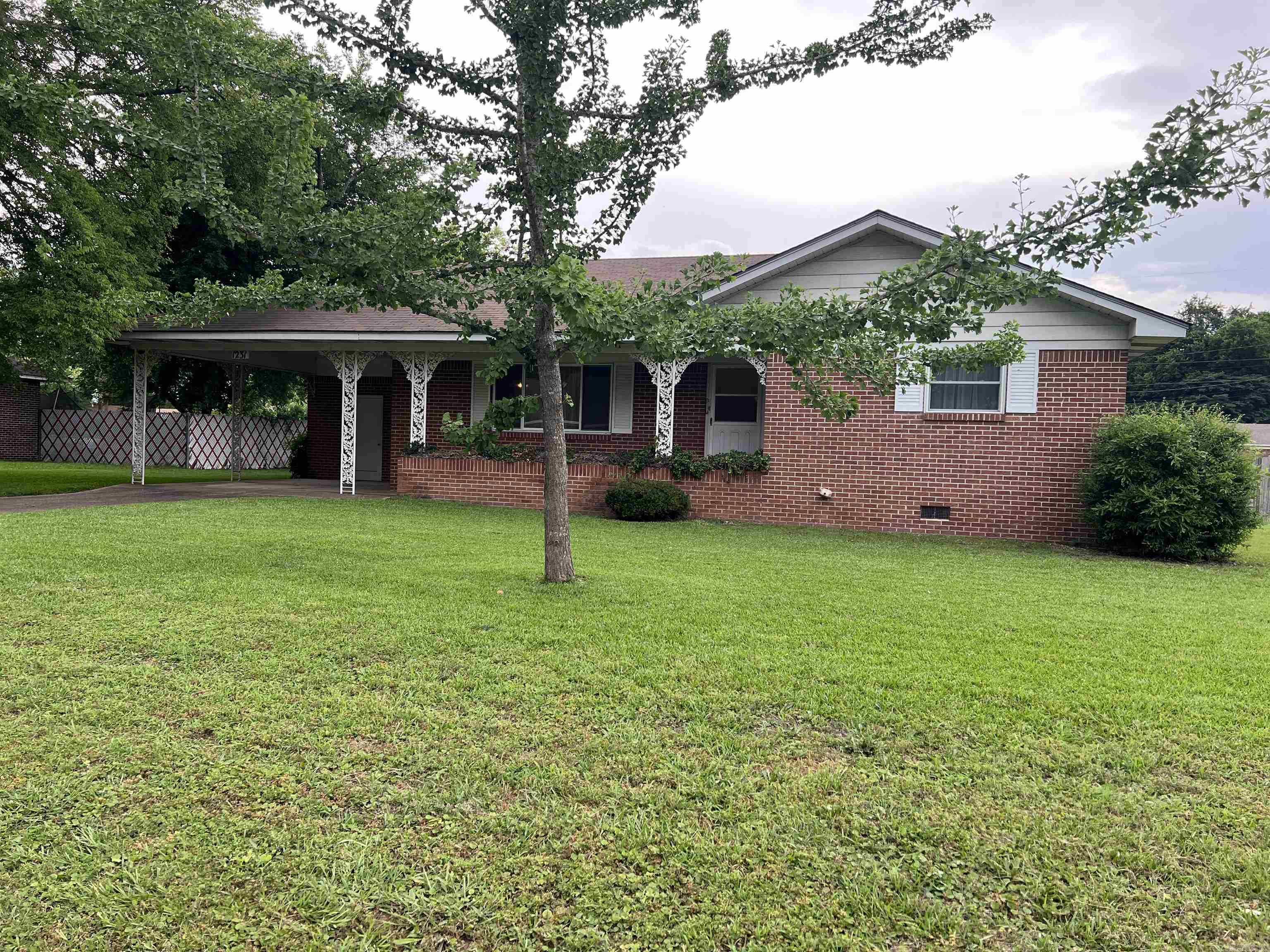 1231 Brownwood  Malvern, AR