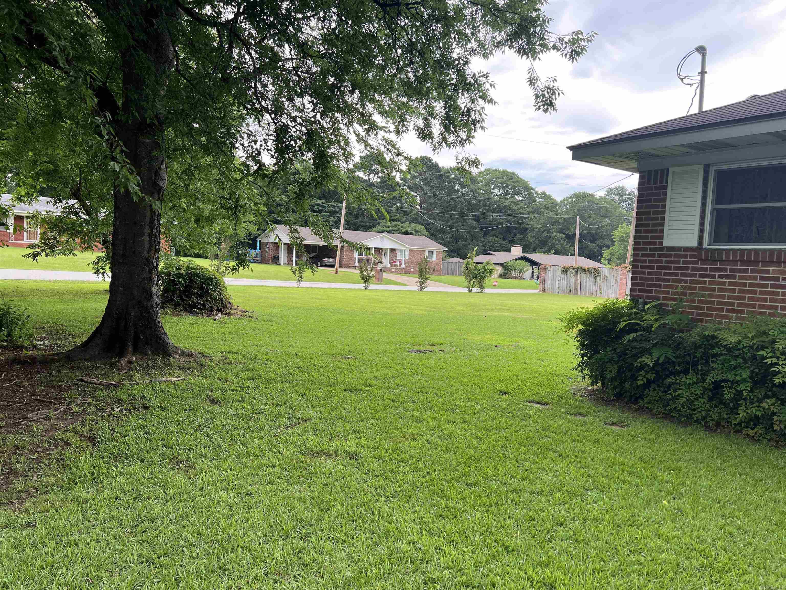 1231 Brownwood  Malvern, AR