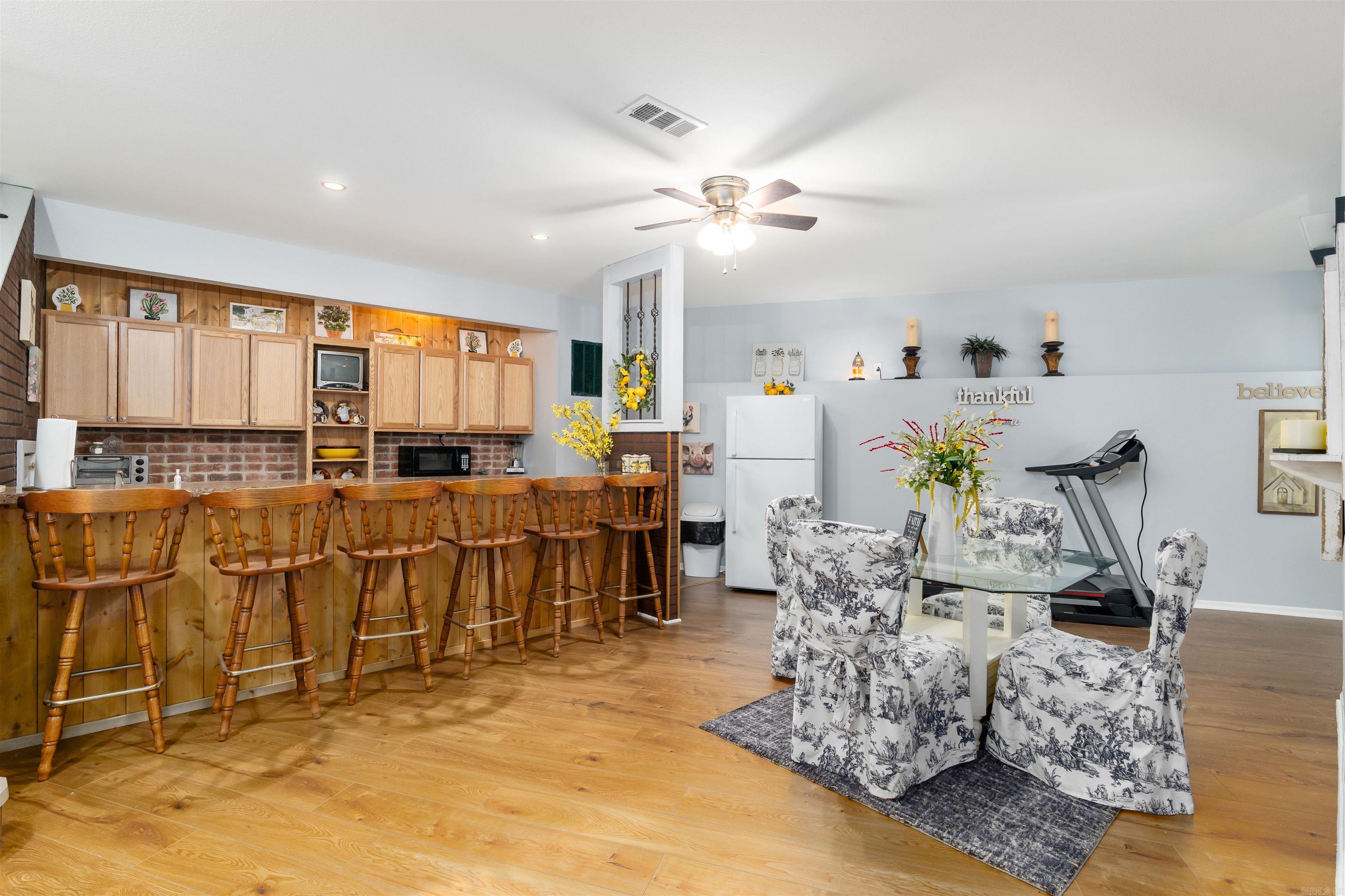 82 Magellan  Hot Springs Village, AR