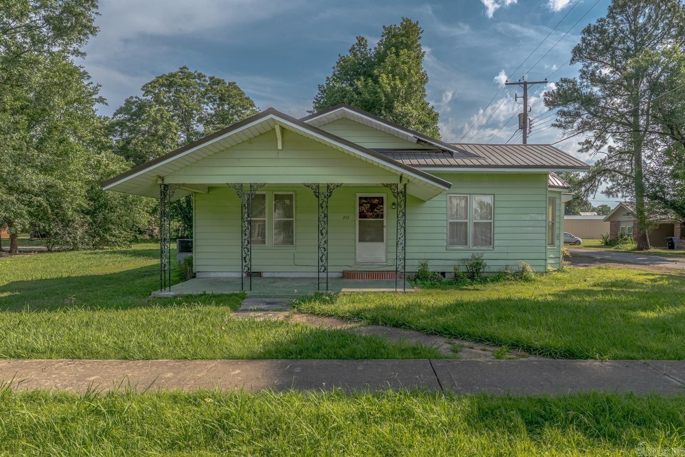 203 W Third  Weiner, AR