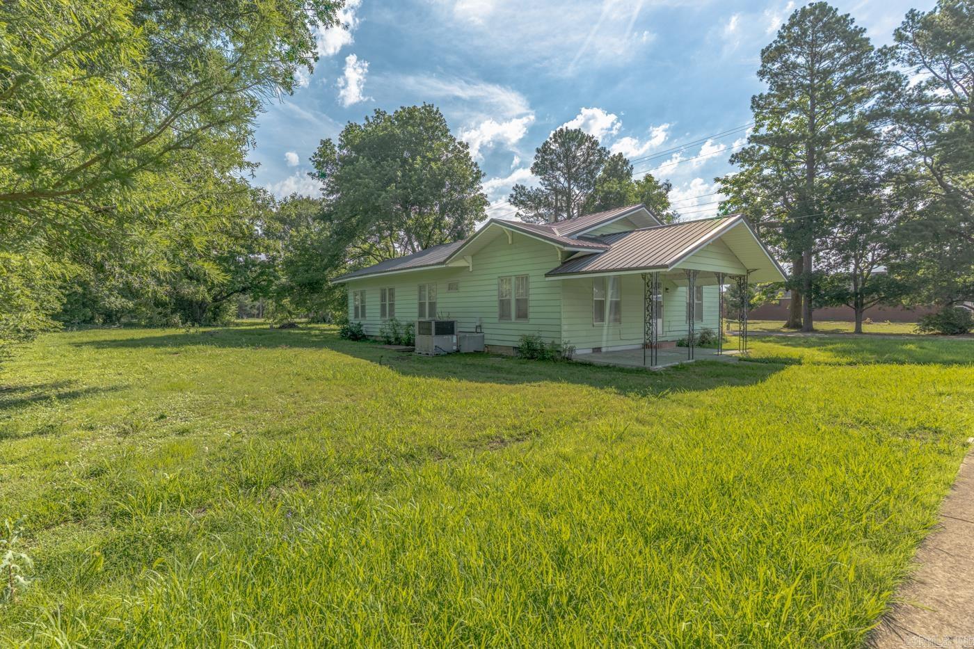 203 W Third  Weiner, AR