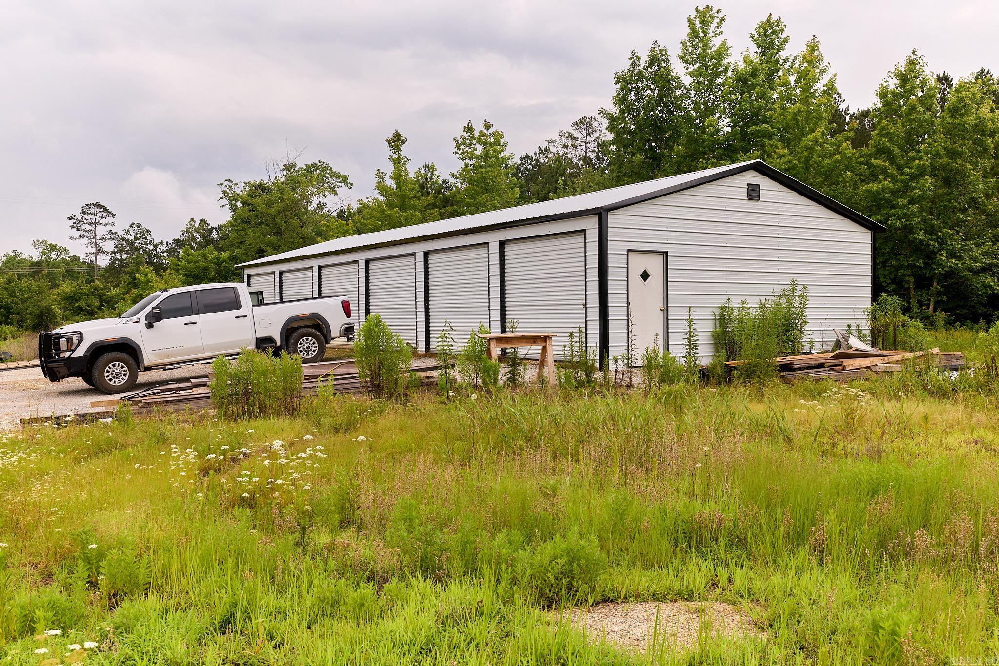 28244 S Sardis Road  Bauxite, AR