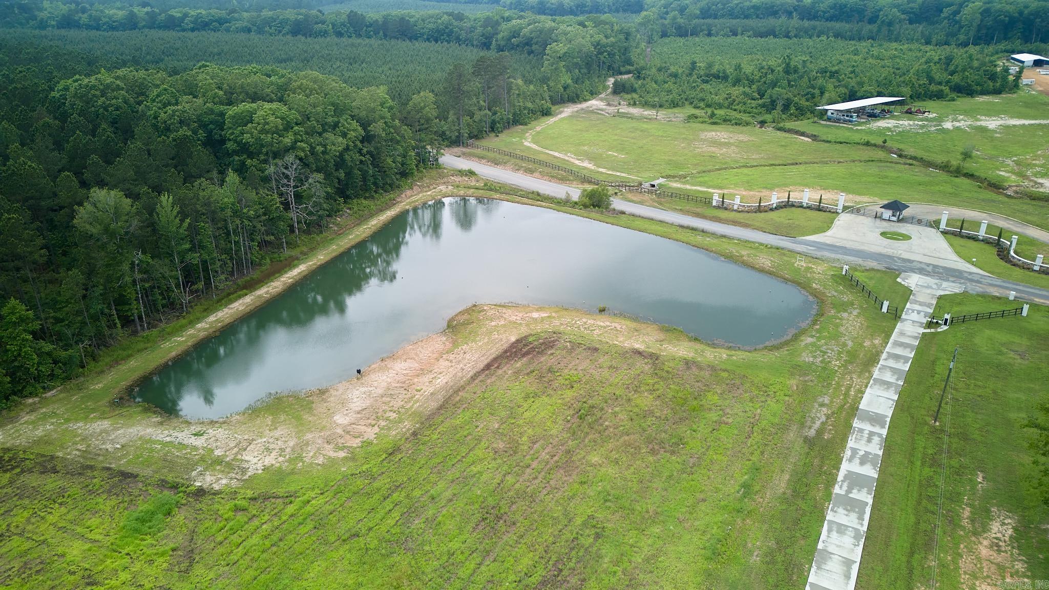 28244 S Sardis Road  Bauxite, AR