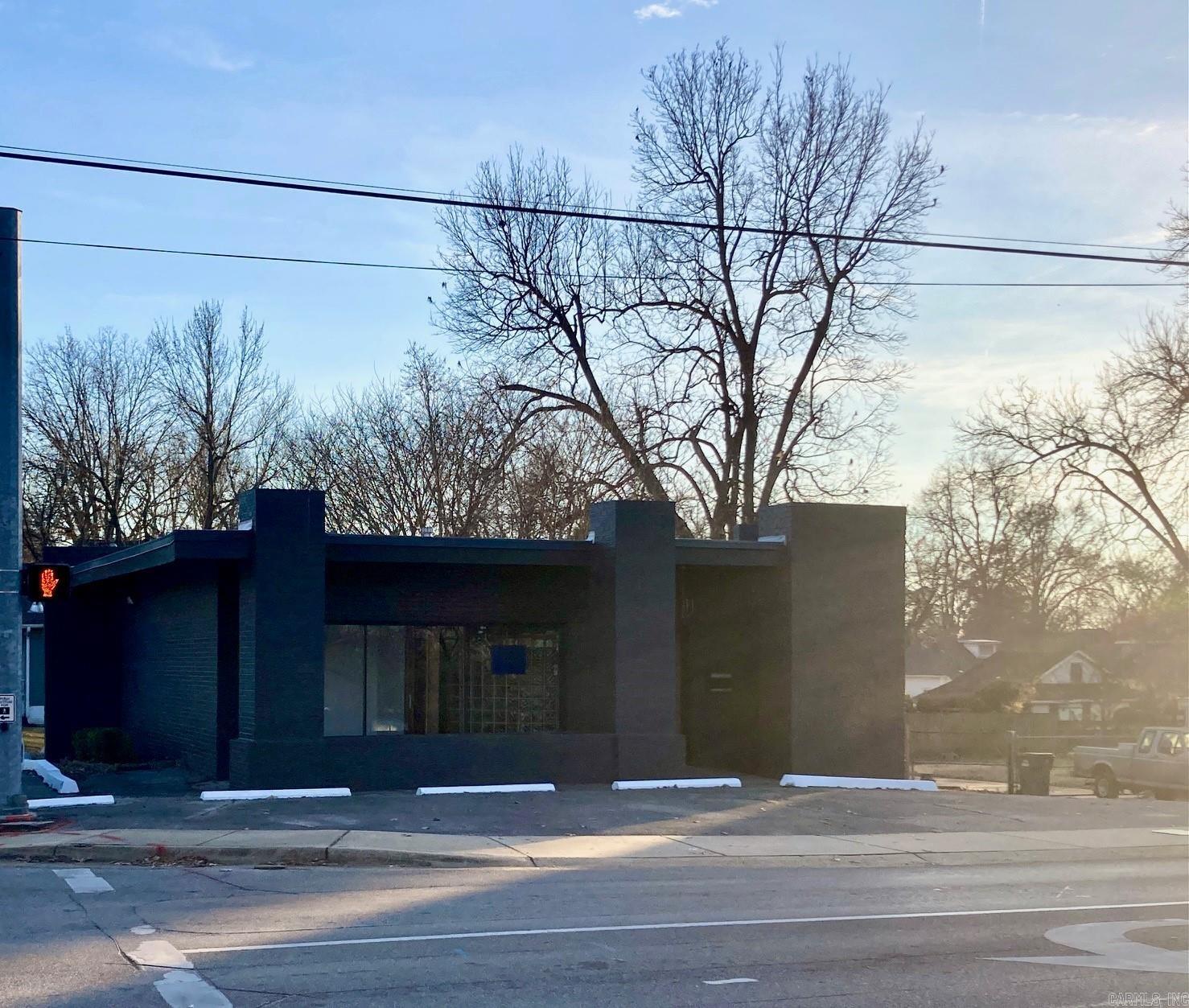 603 W Matthews Corner of Flint and W. Matthews Jonesboro, AR
