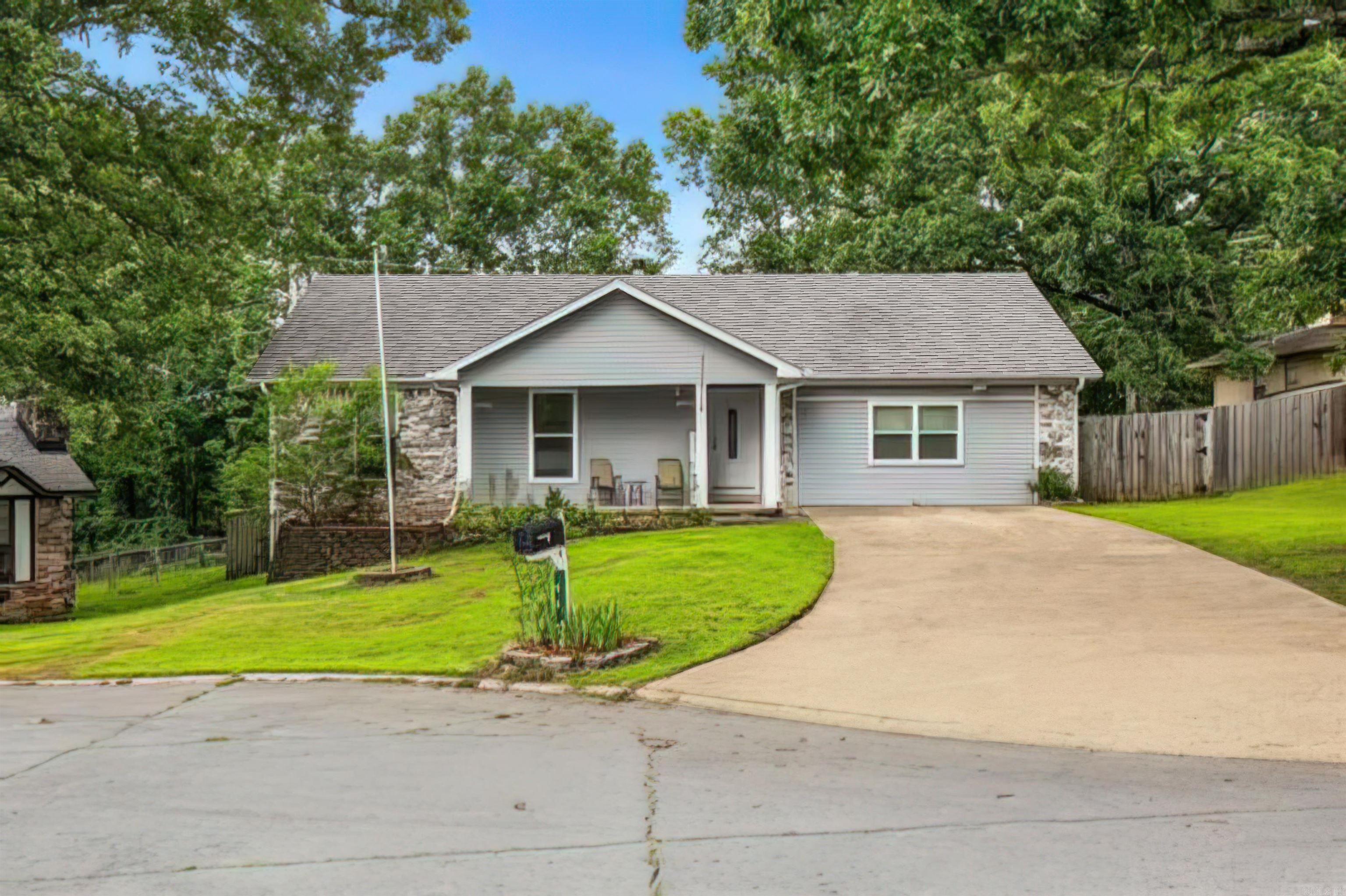96  Creekwood  Jacksonville, AR