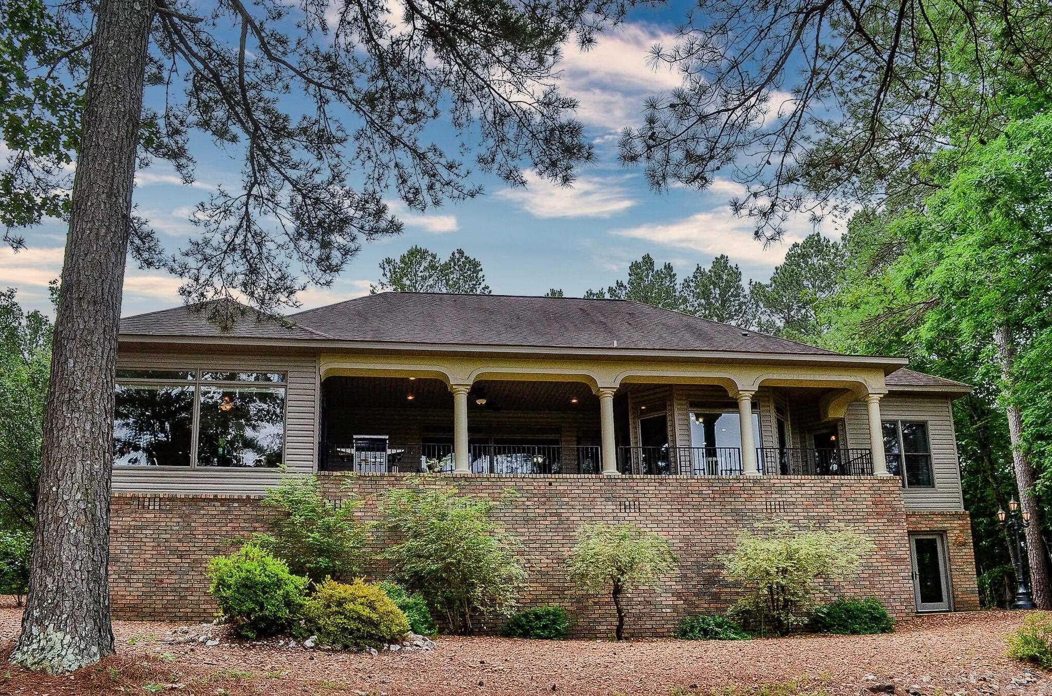 1 Vereda Lane  Hot Springs Village, AR