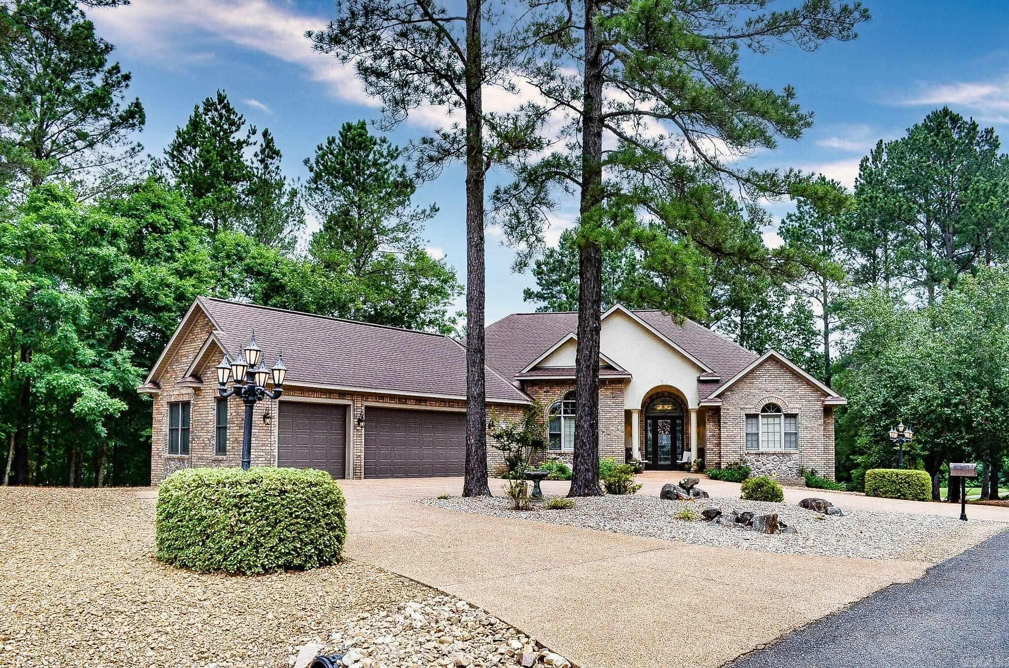 1 Vereda Lane  Hot Springs Village, AR