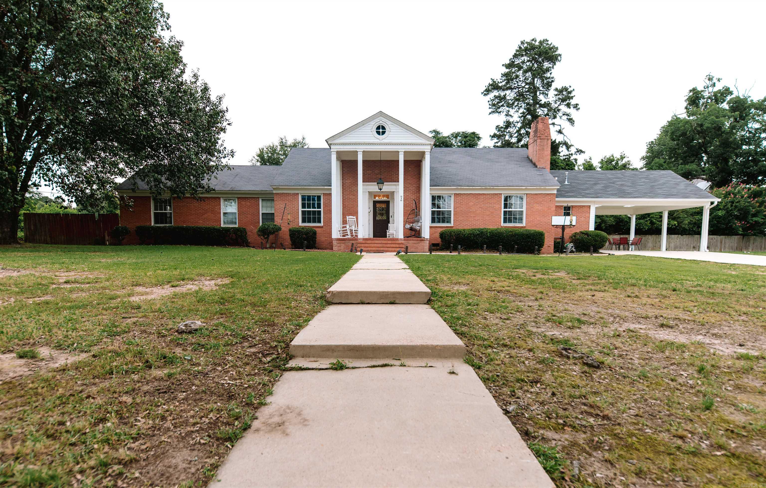 510 W 4th  Fordyce, AR