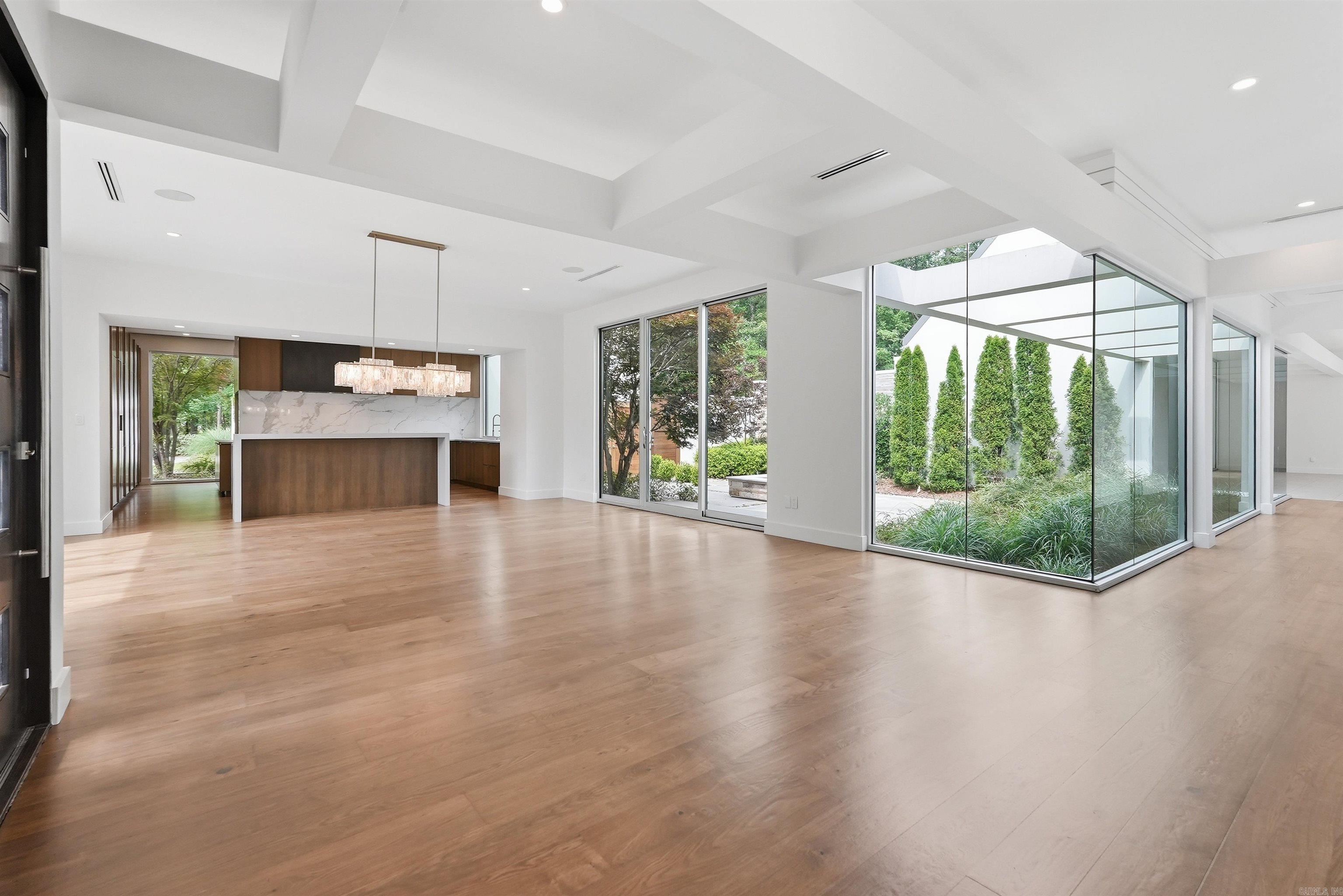 45 Sologne  Little Rock, AR