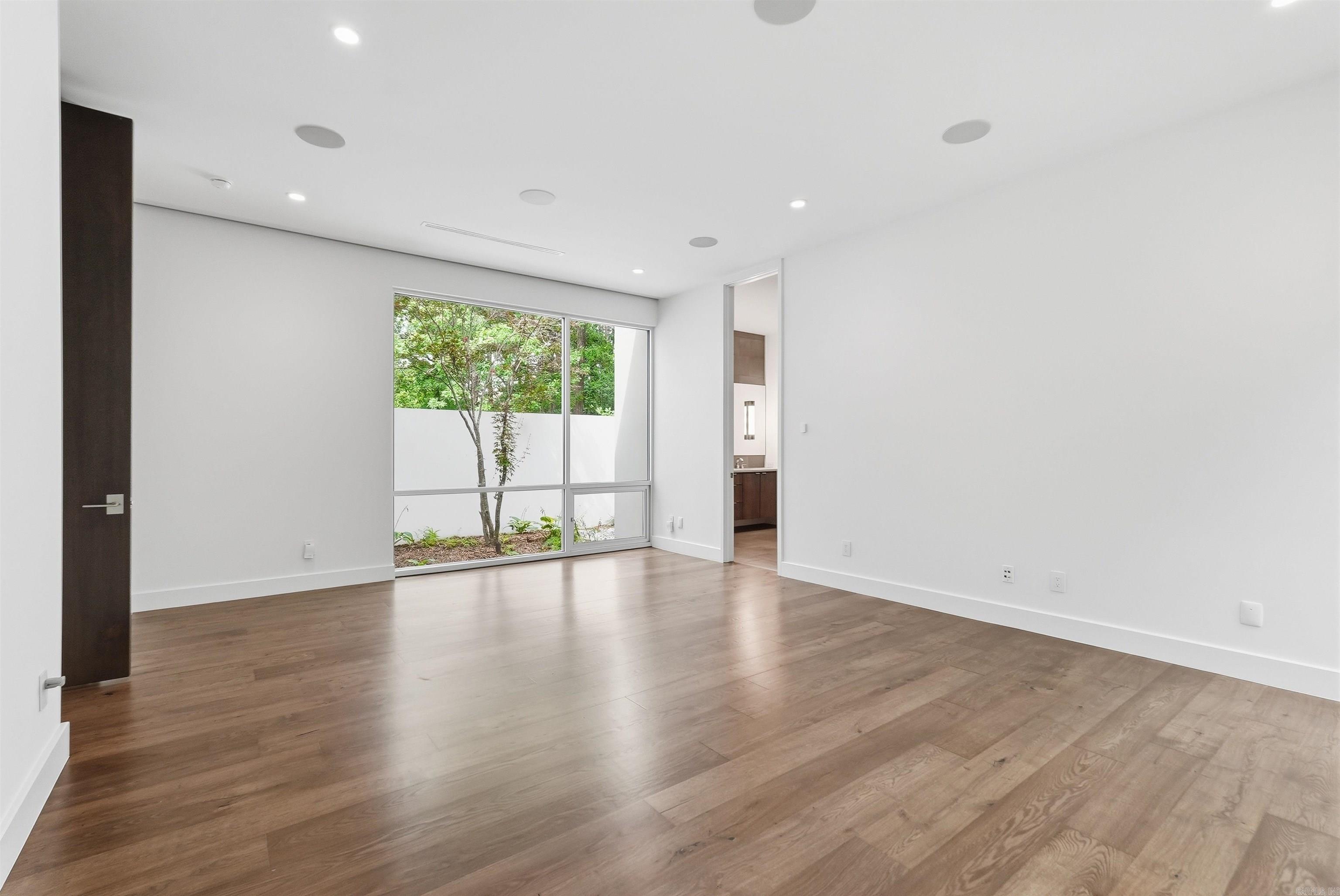 45 Sologne  Little Rock, AR