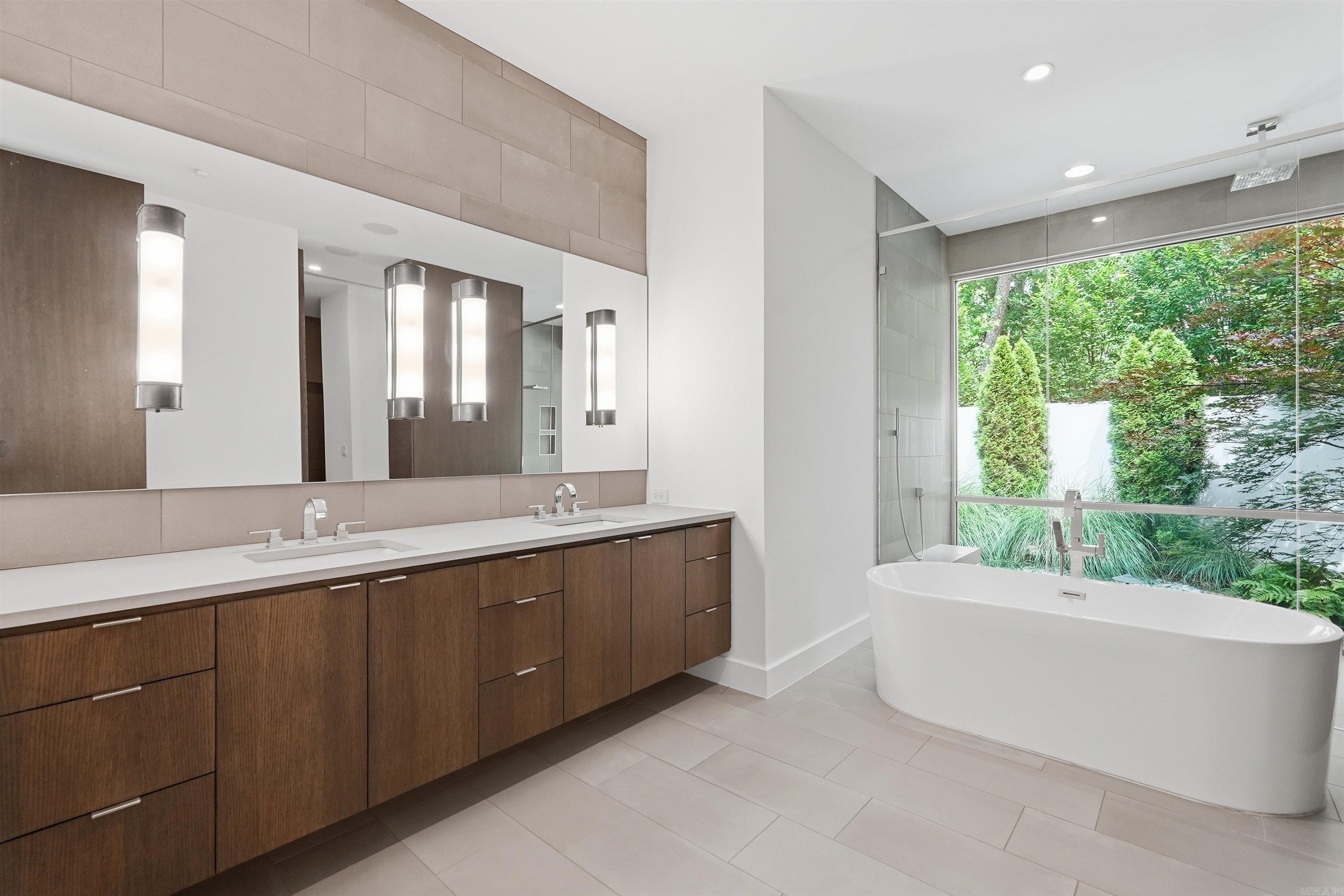 45 Sologne  Little Rock, AR