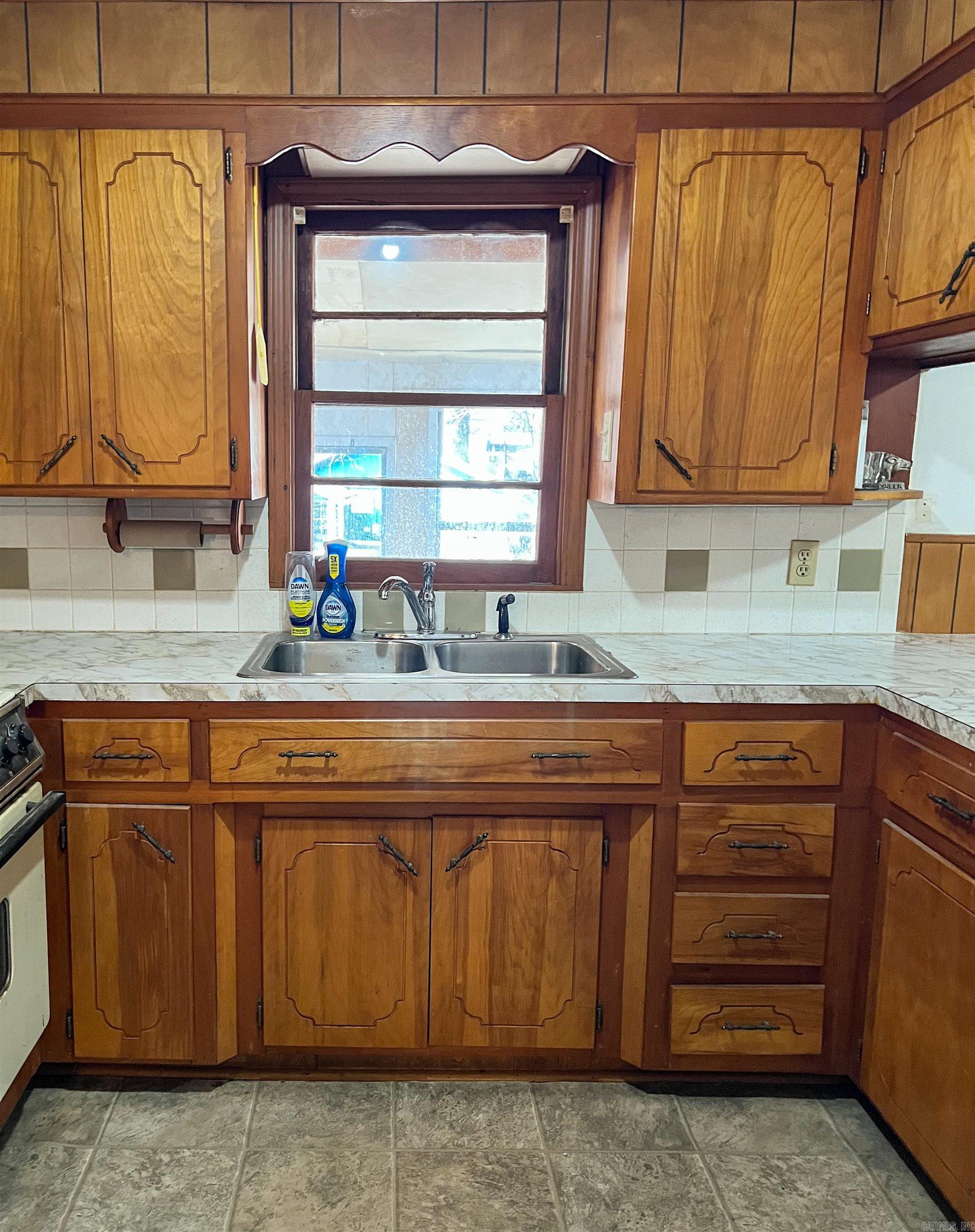 430 W Mill Street Malvern, AR 72104