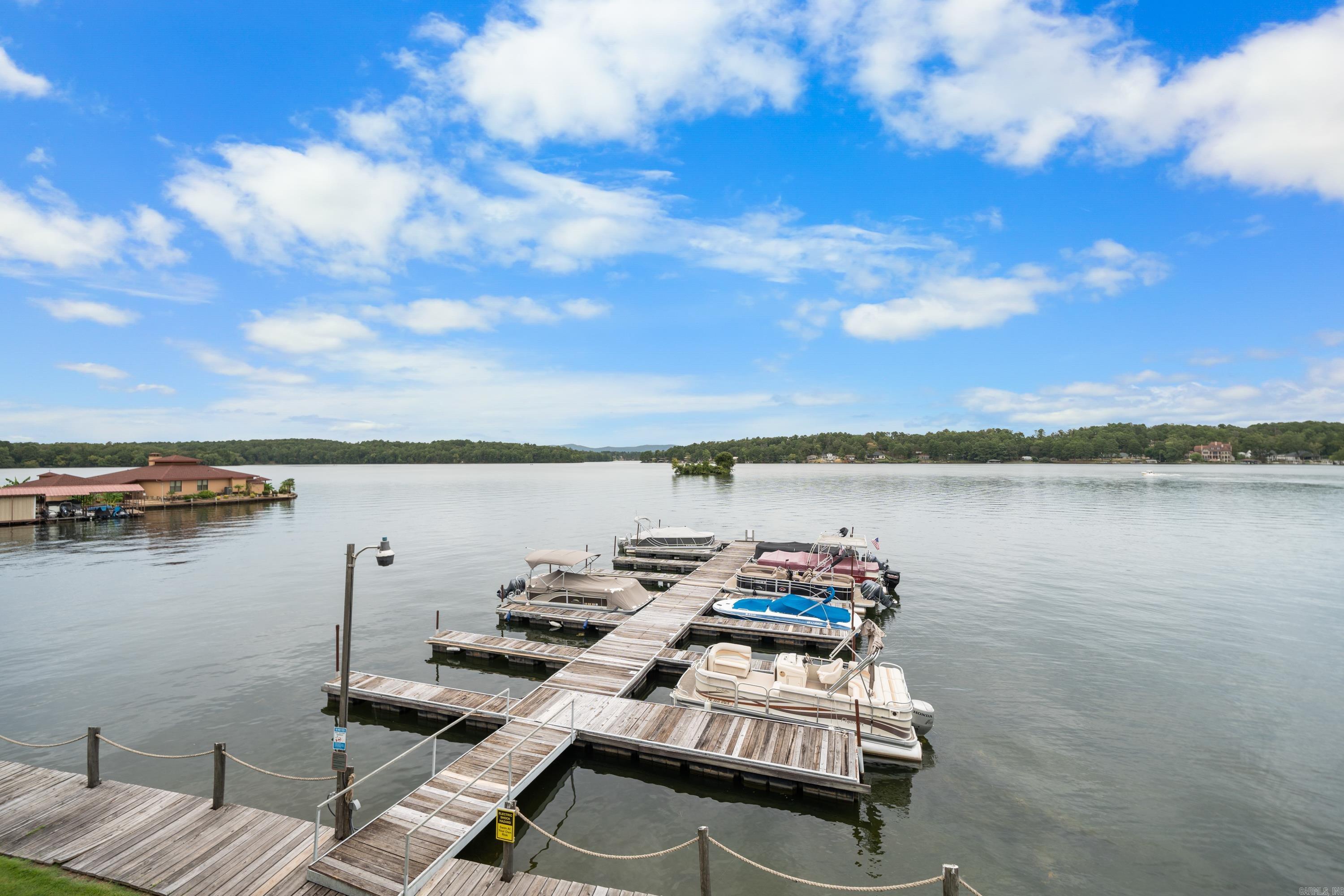 400 Farr Shores  Hot Springs, AR