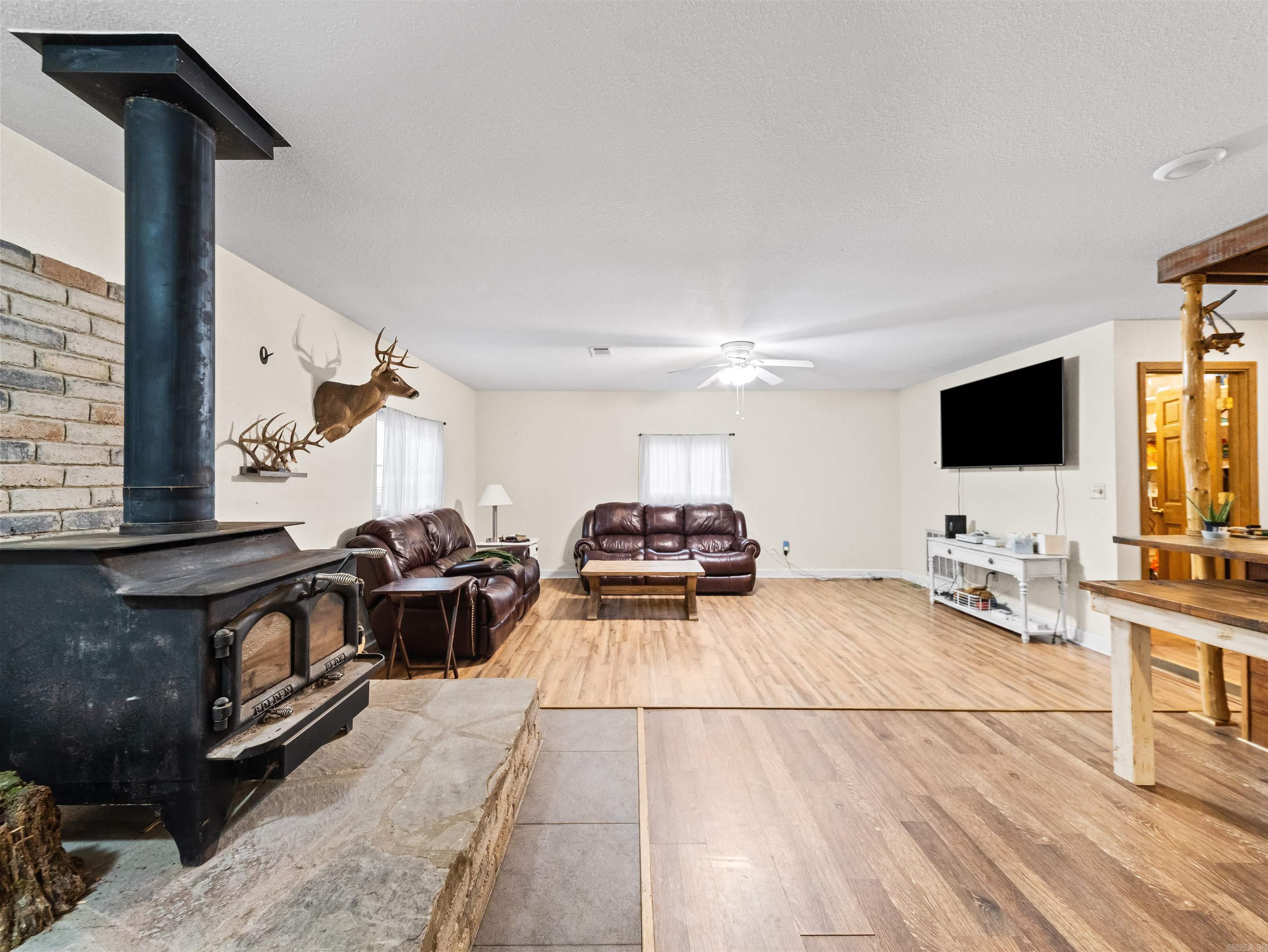 1071 HWY 298  Jessieville, AR