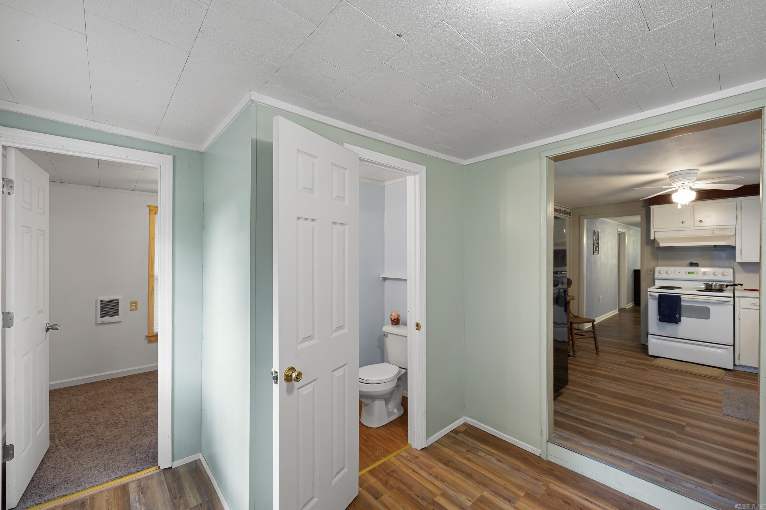 210 S 9  Oppelo, AR