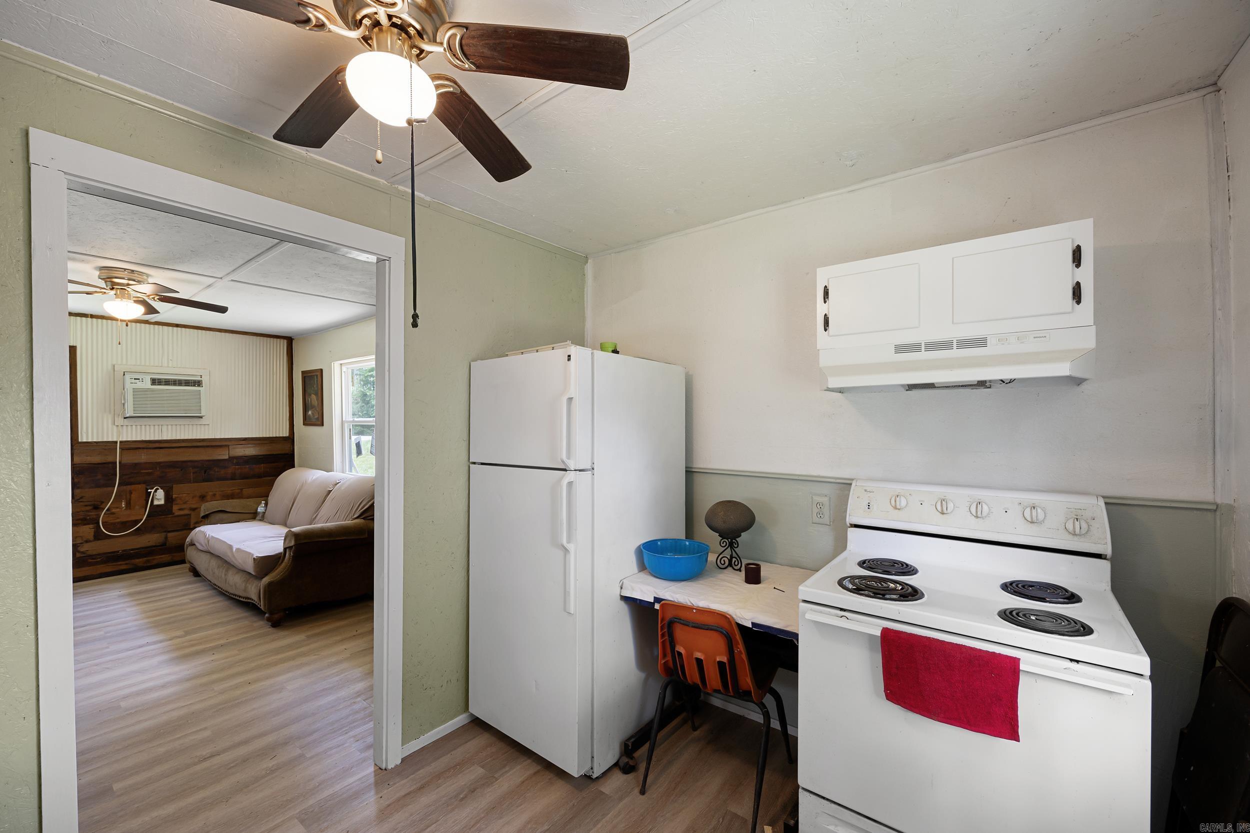 210 S 9  Oppelo, AR