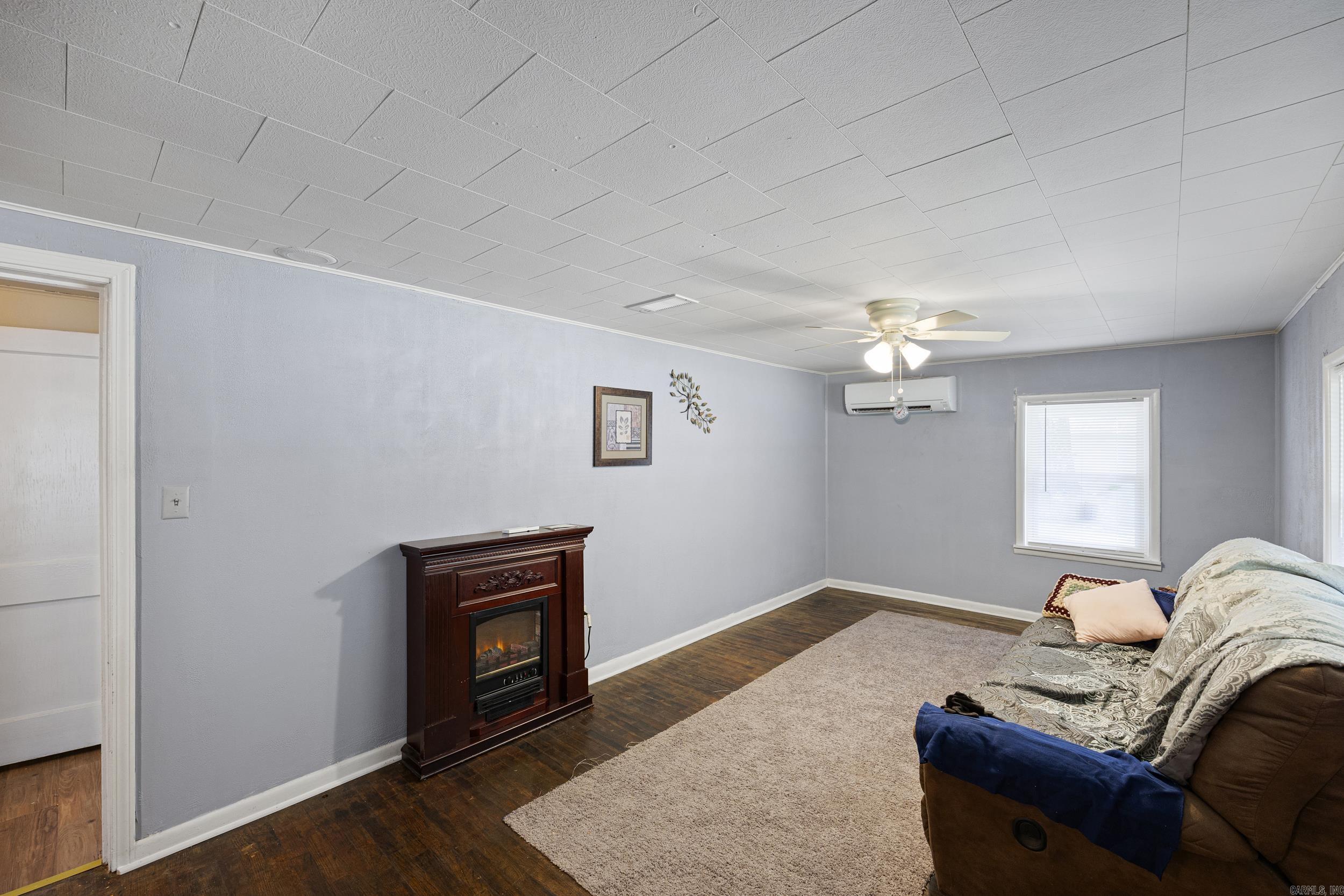 210 S 9  Oppelo, AR