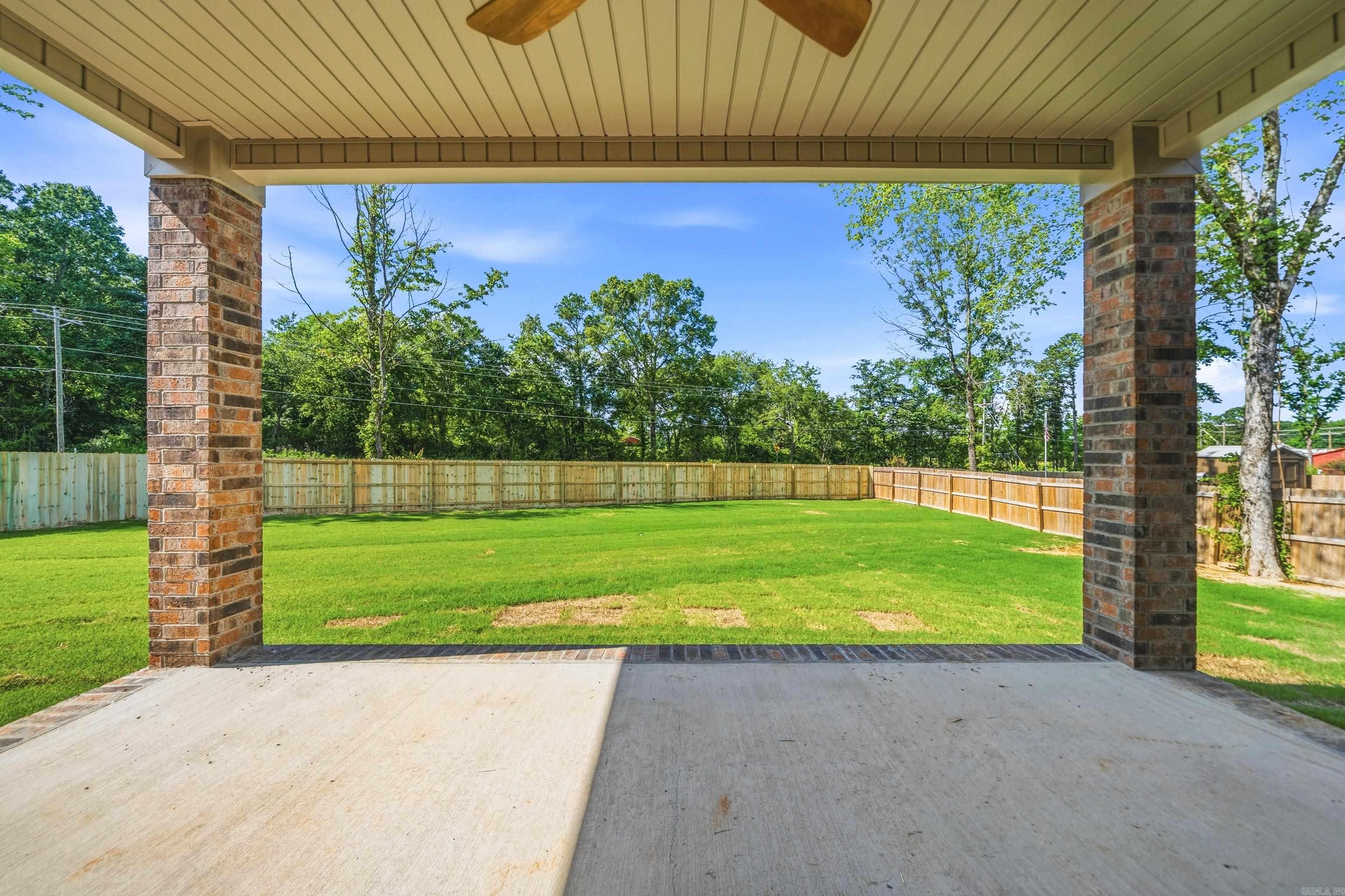 130 Petronia  Hot Springs, AR