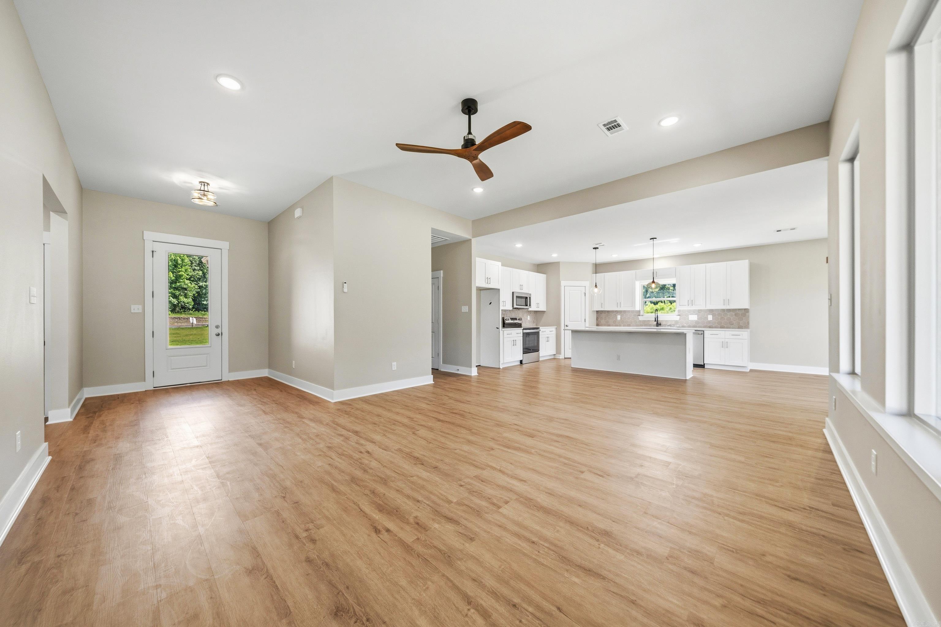 210 Petronia  Hot Springs, AR