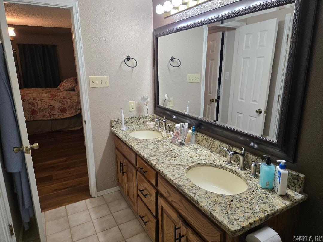 16 Cedar Creek  Clarksville, AR