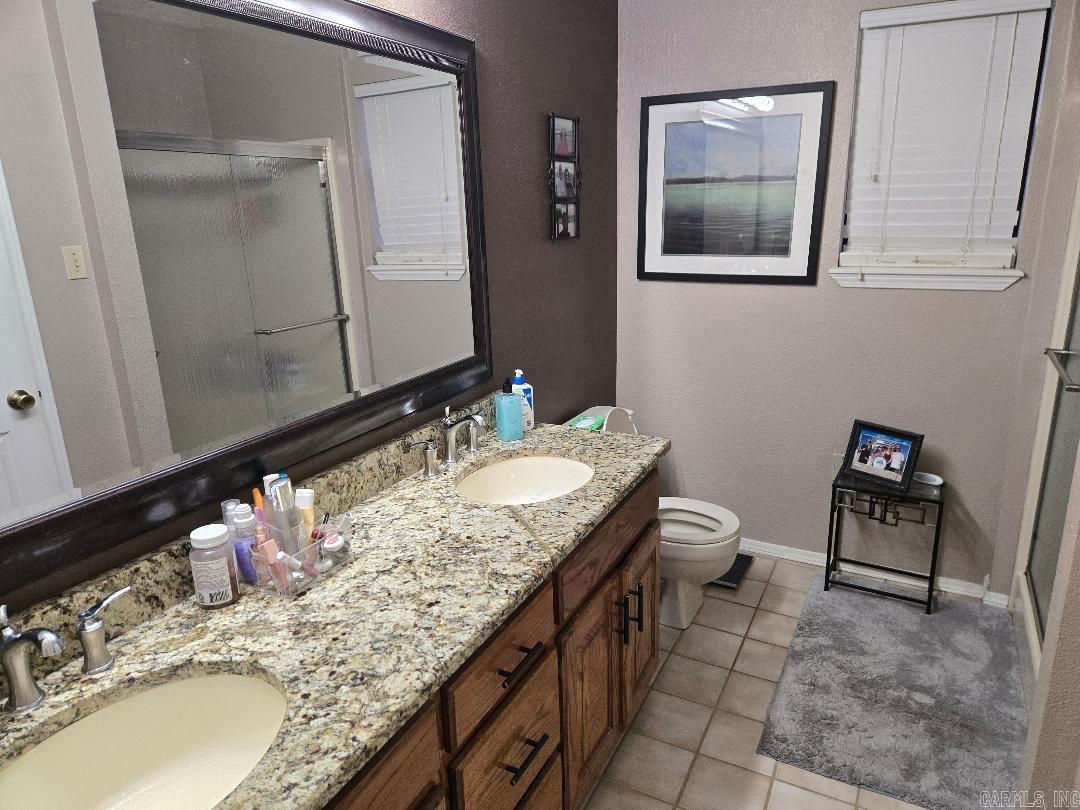 16 Cedar Creek  Clarksville, AR
