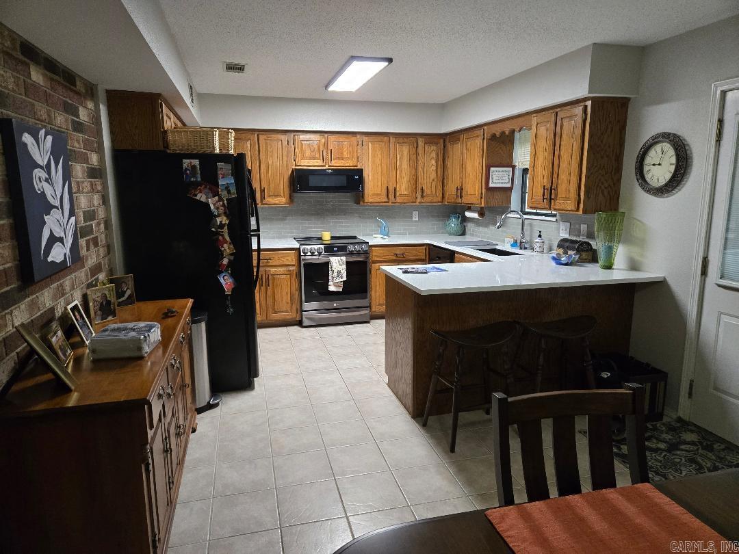 16 Cedar Creek  Clarksville, AR