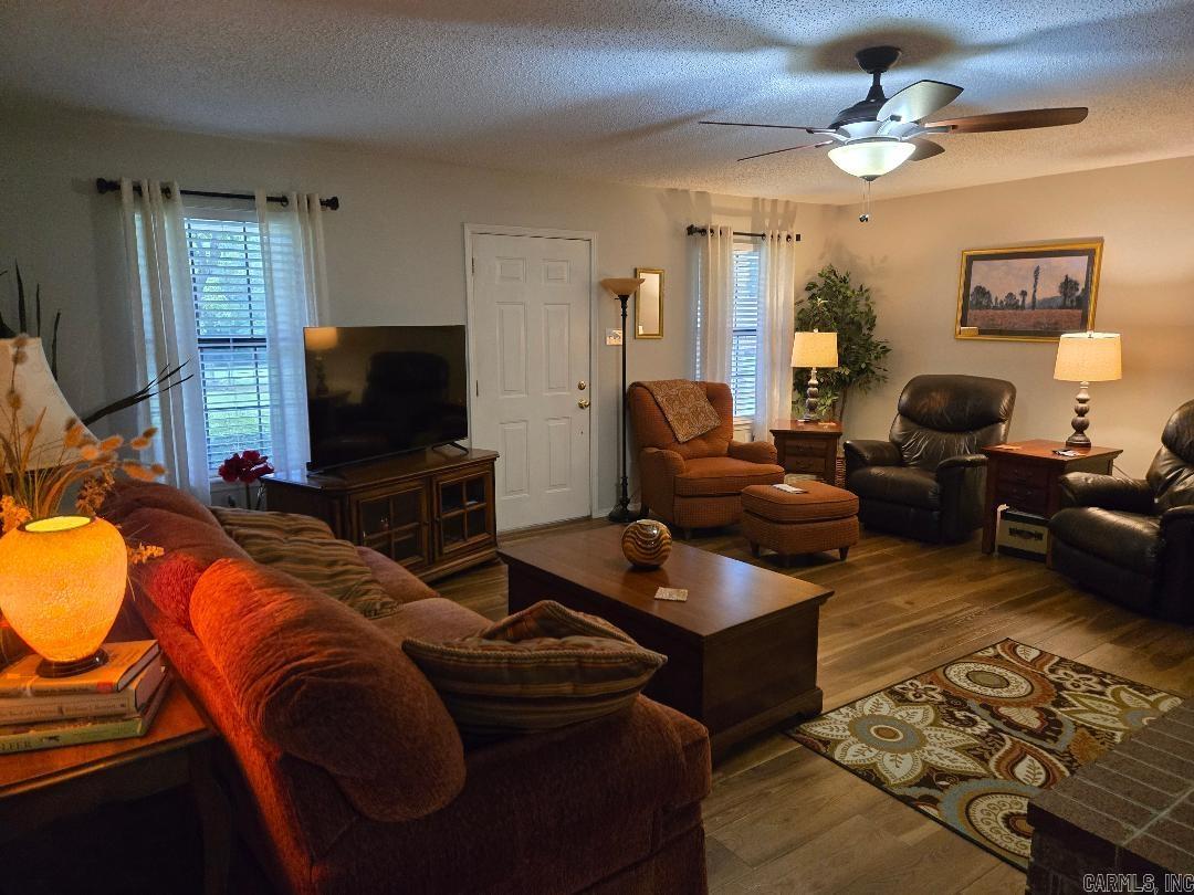 16 Cedar Creek  Clarksville, AR