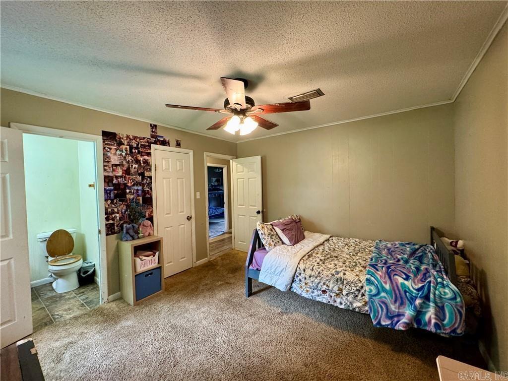 33 Earl  Oppelo, AR