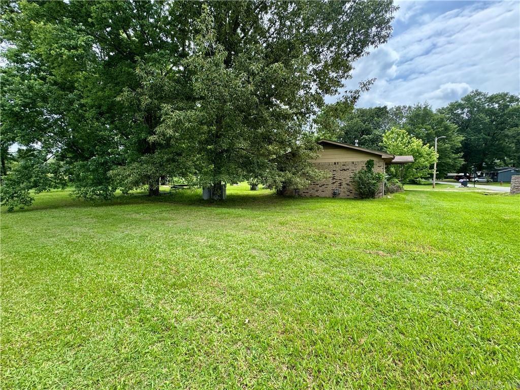 33 Earl  Oppelo, AR