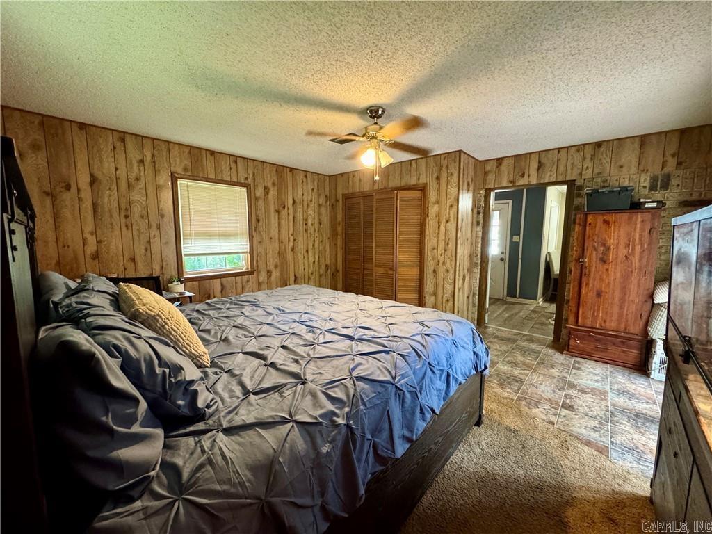 33 Earl  Oppelo, AR