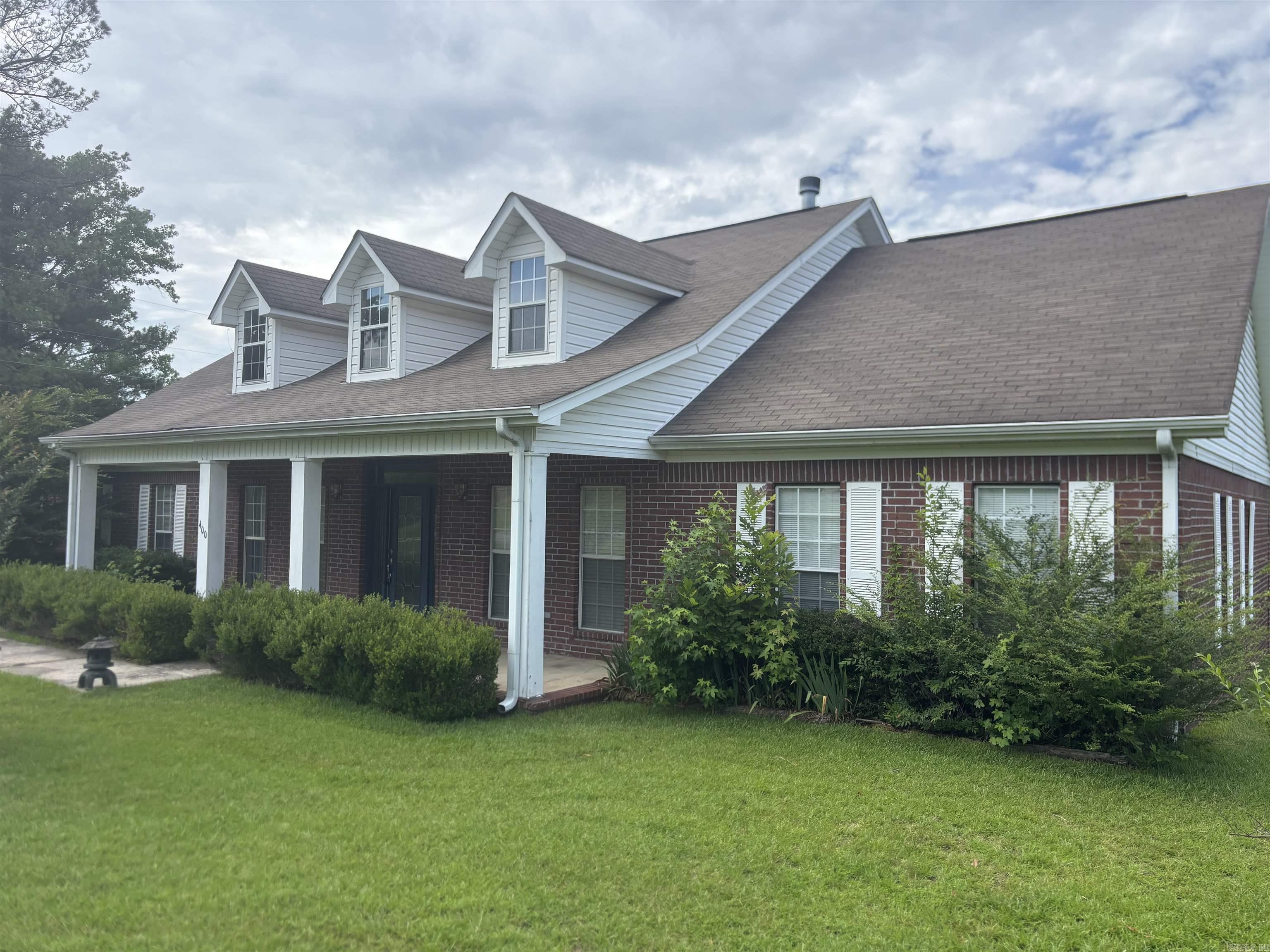 400 N CLIFF AVE  Shirley, AR