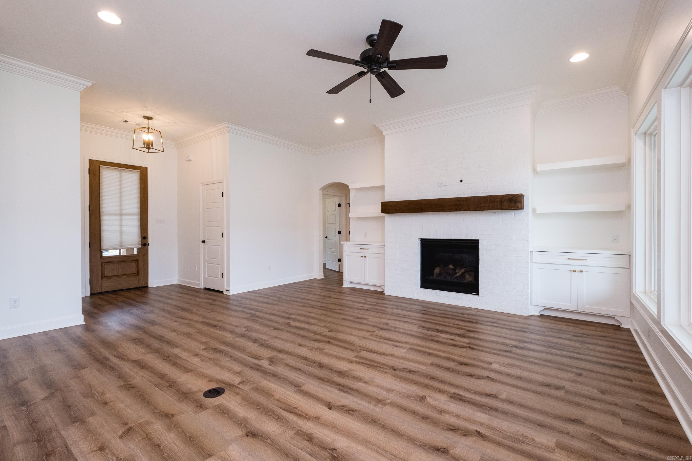 6057 Meridian  Bryant, AR