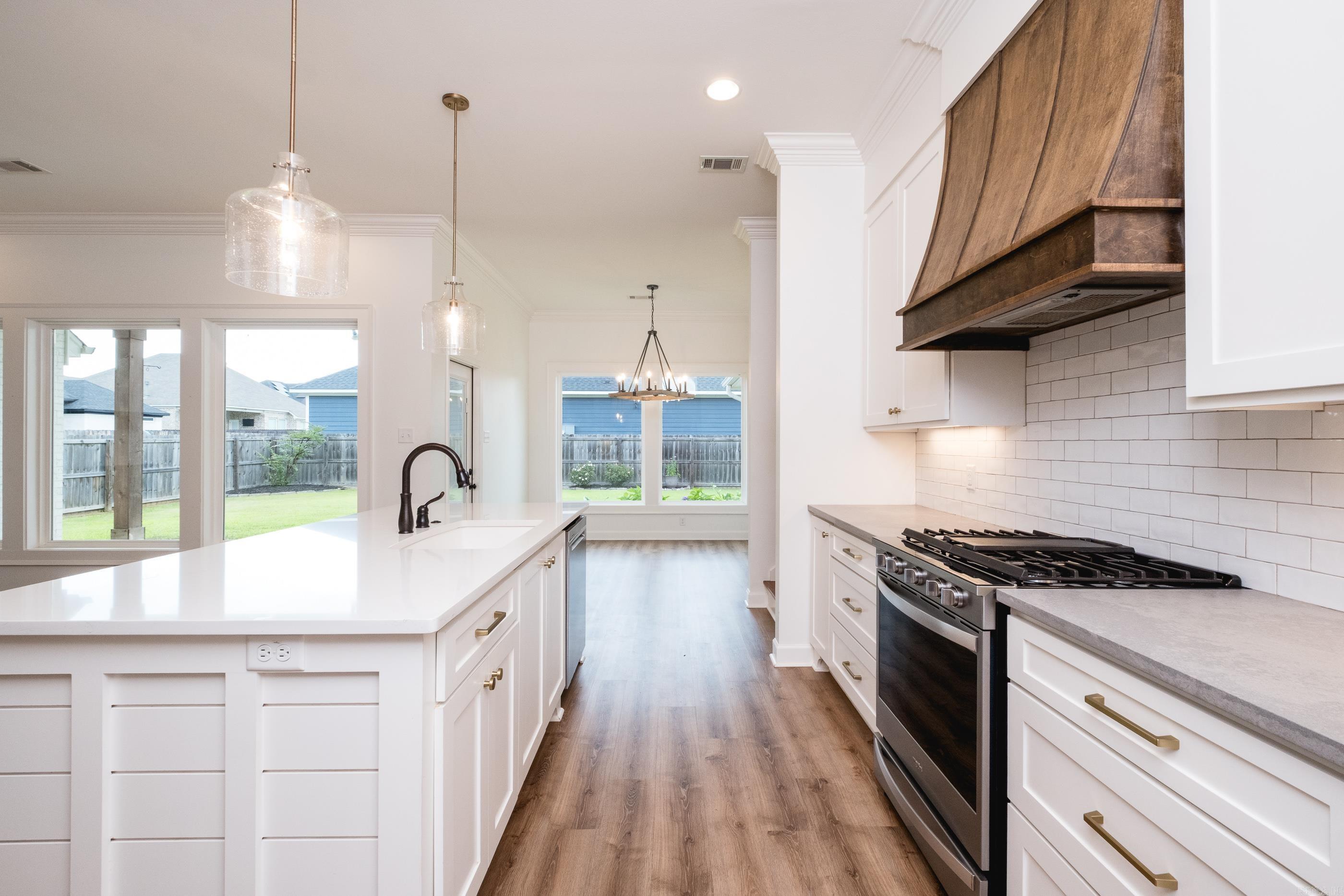 6057 Meridian  Bryant, AR