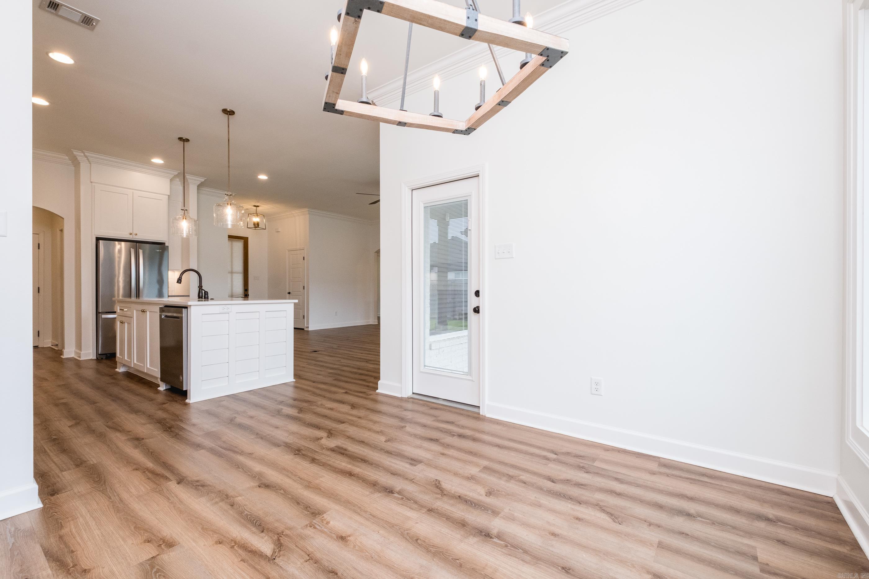 6057 Meridian  Bryant, AR