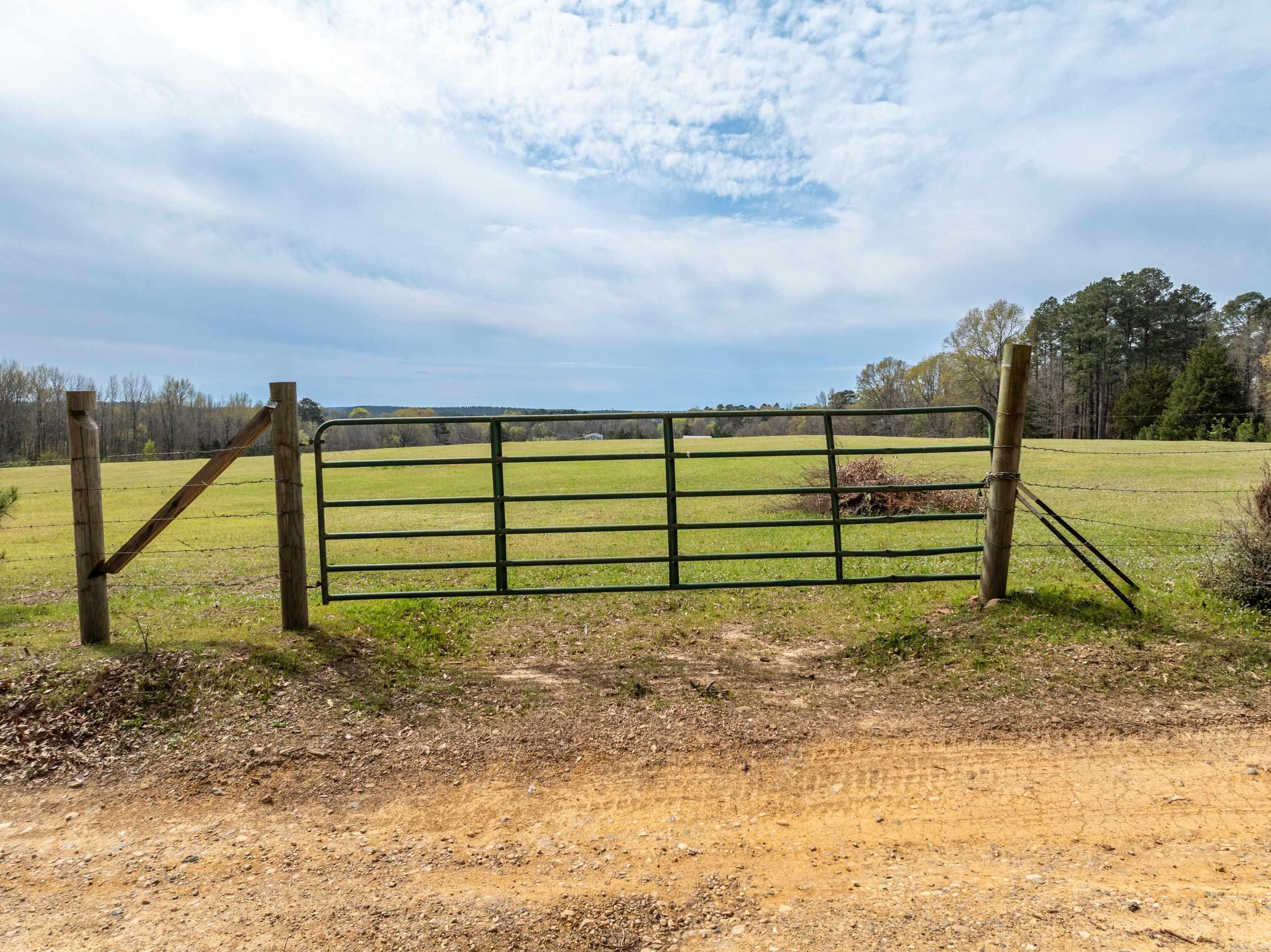843 Owens  Amity, AR