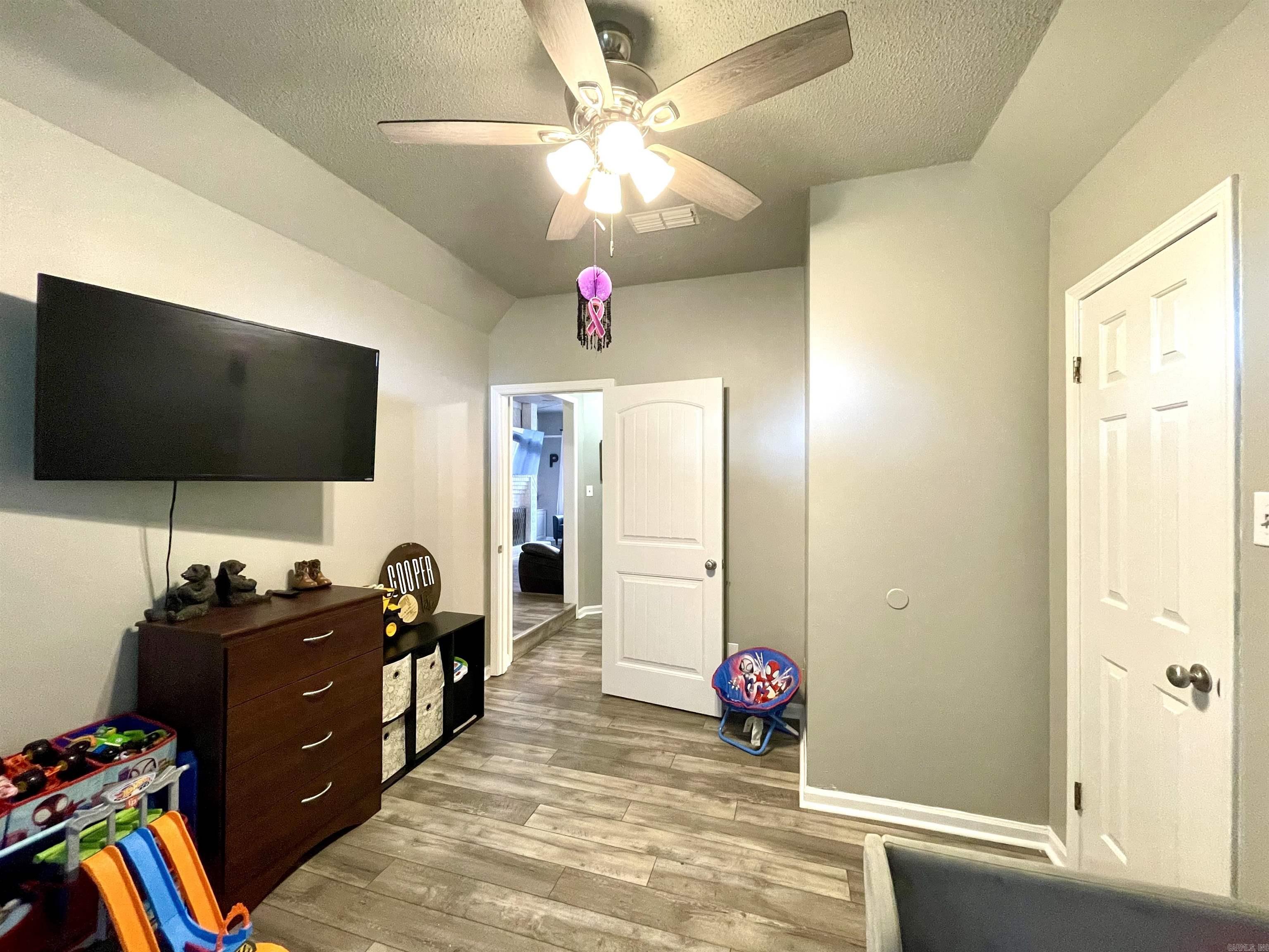 300 N Willow  Trumann, AR