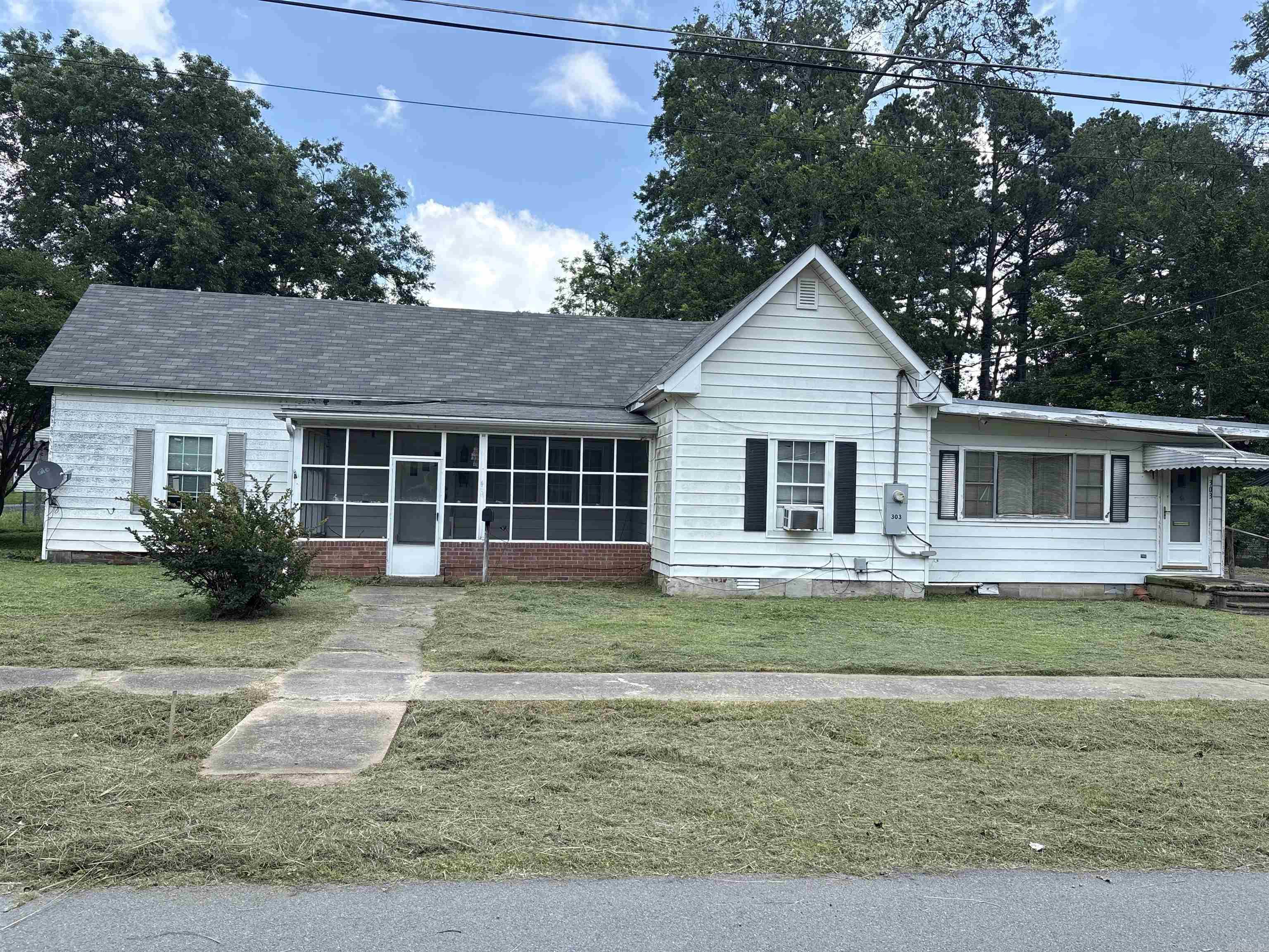 303 Reynolds