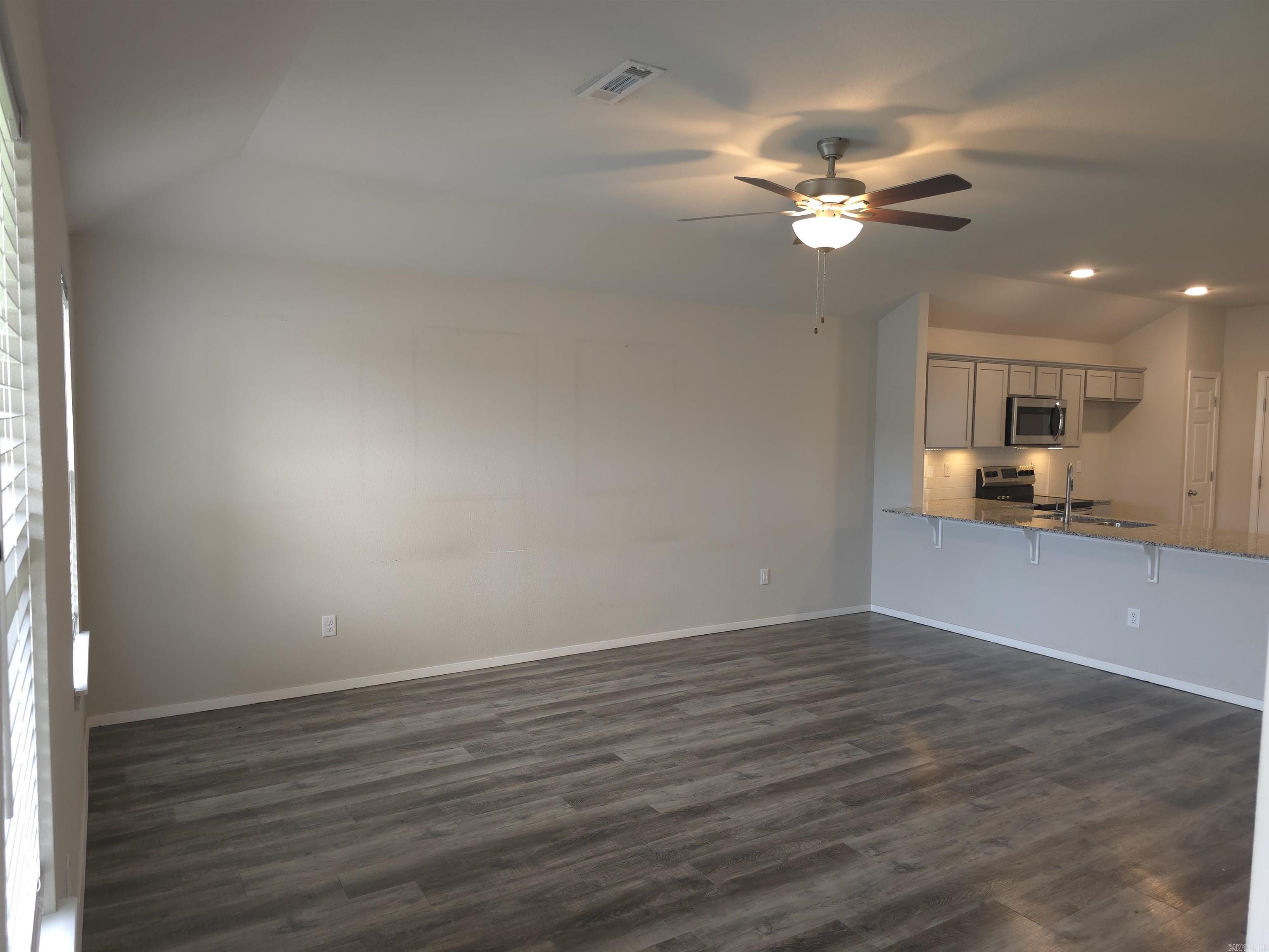 1061 E Bunting  Fayetteville, AR