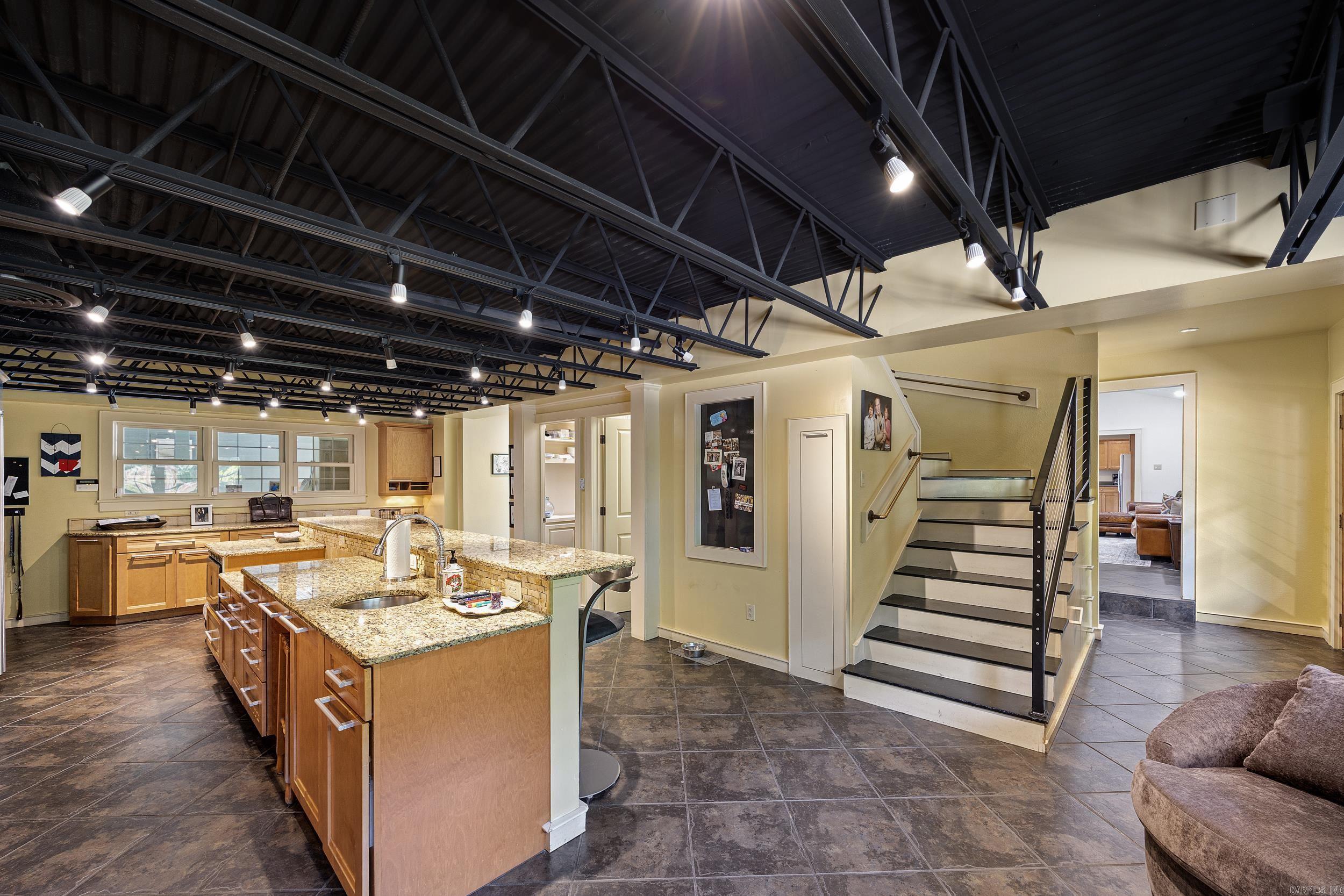 401 Quarry  Russellville, AR