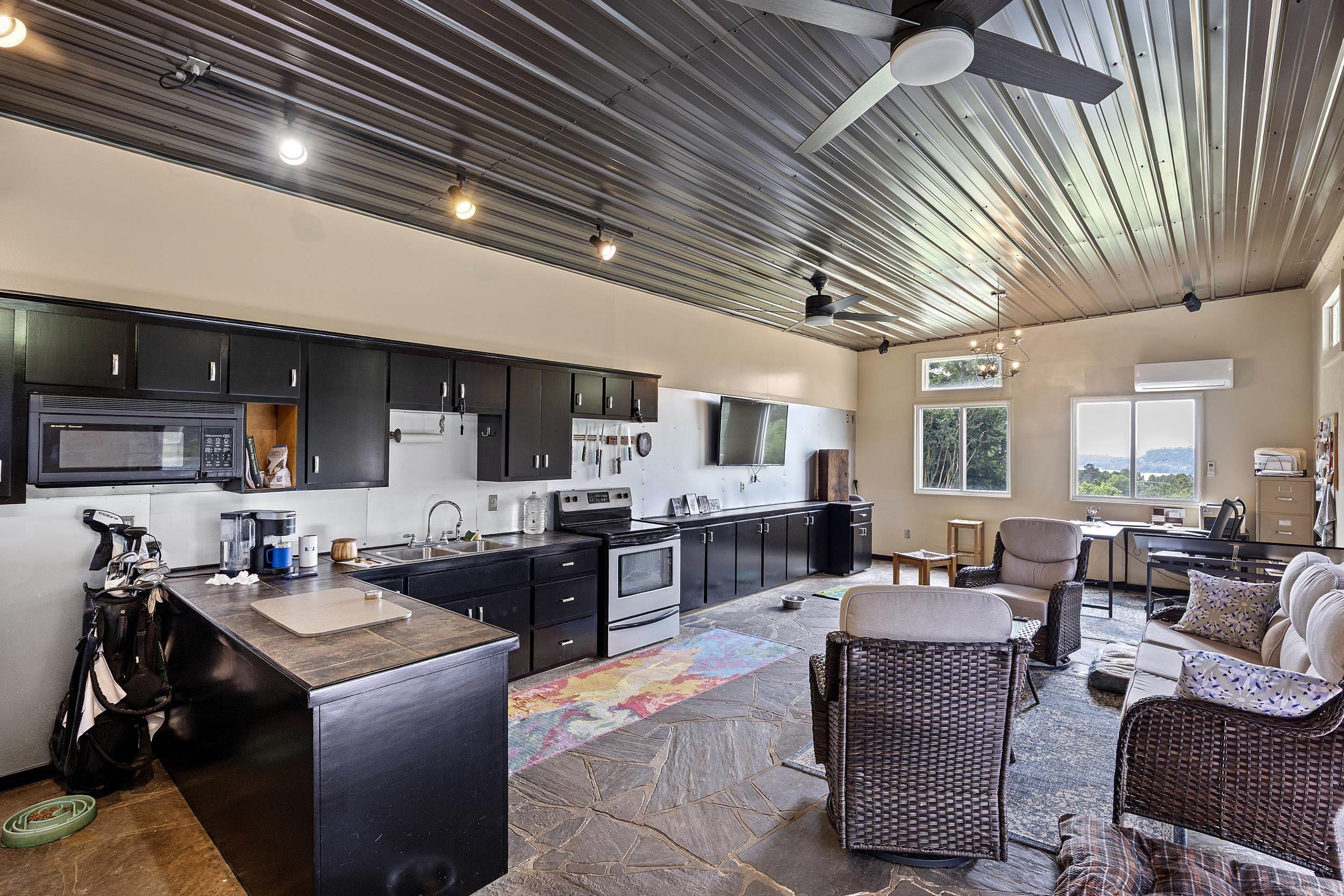 401 Quarry  Russellville, AR