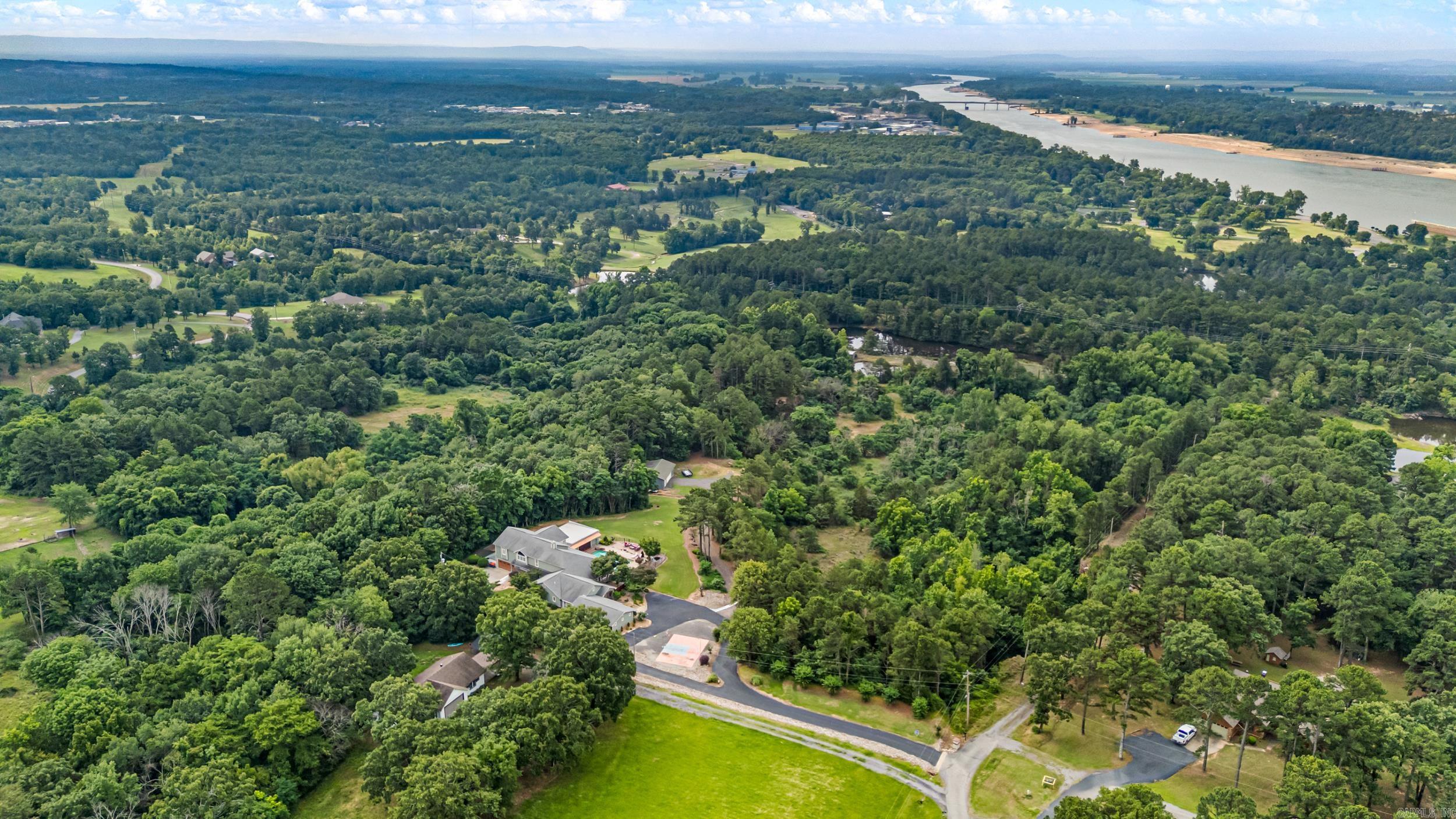 401 Quarry  Russellville, AR