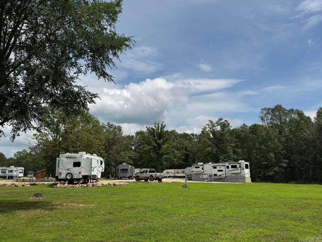 3 Dry Bone Road  Ash Flat, AR