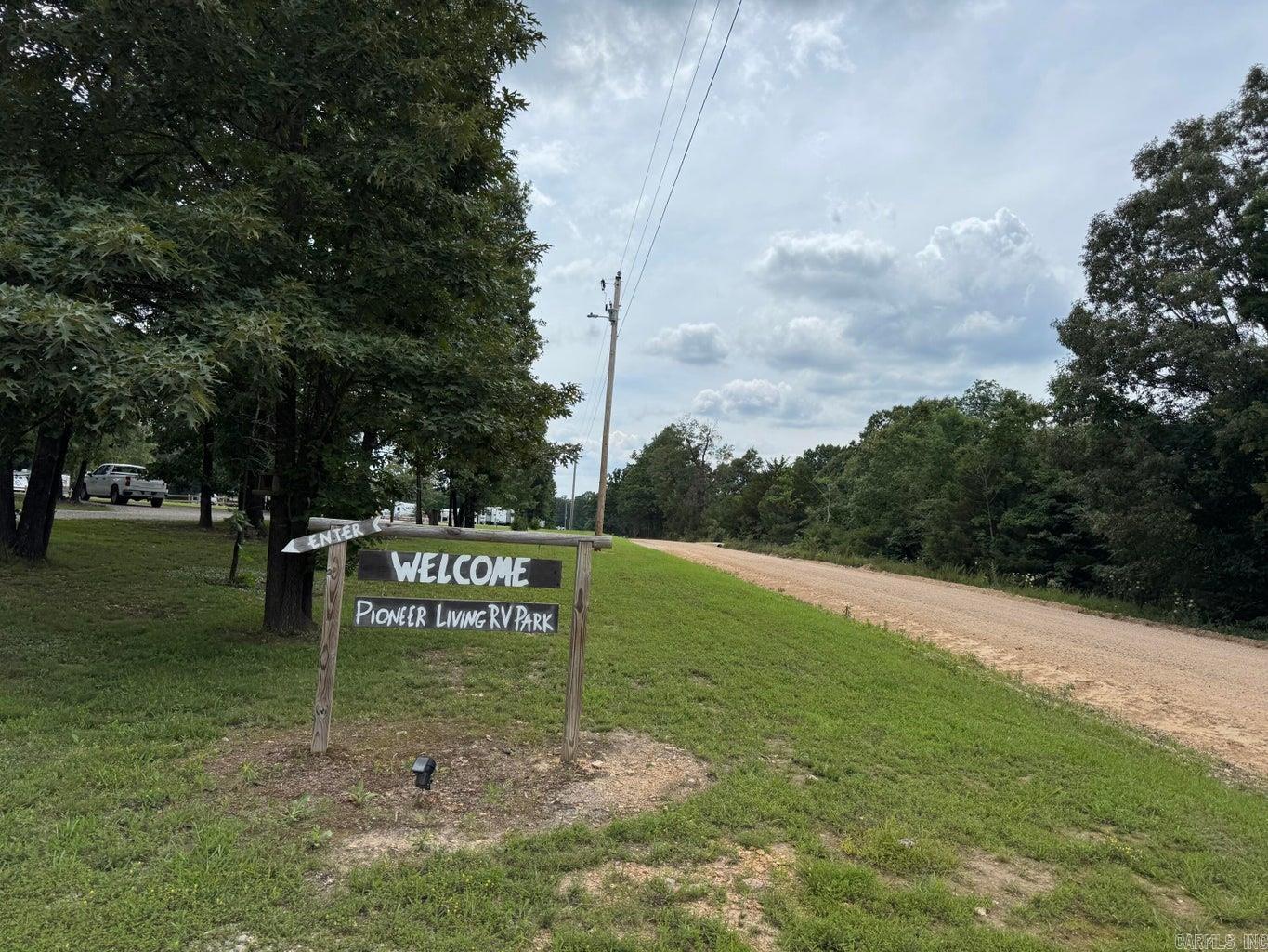 3 Dry Bone Road  Ash Flat, AR