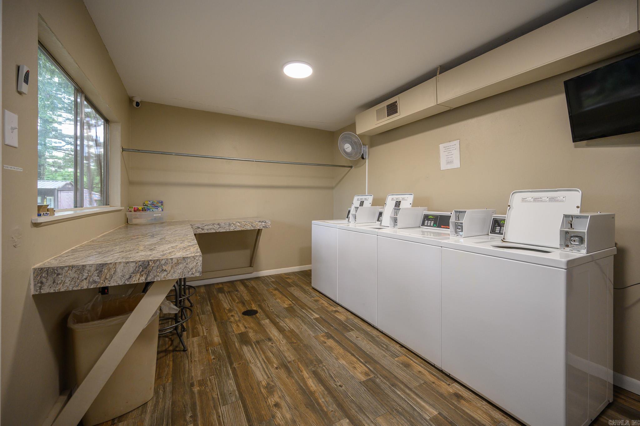 3708 HWY 71 S  Mena, AR