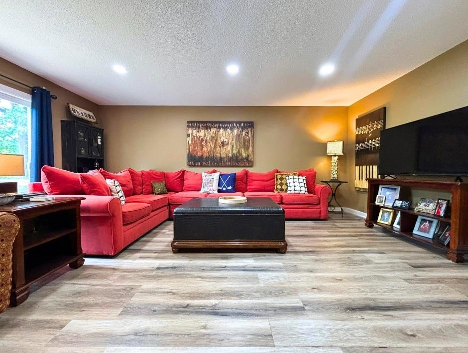 121 Cherokee  Cherokee Village, AR