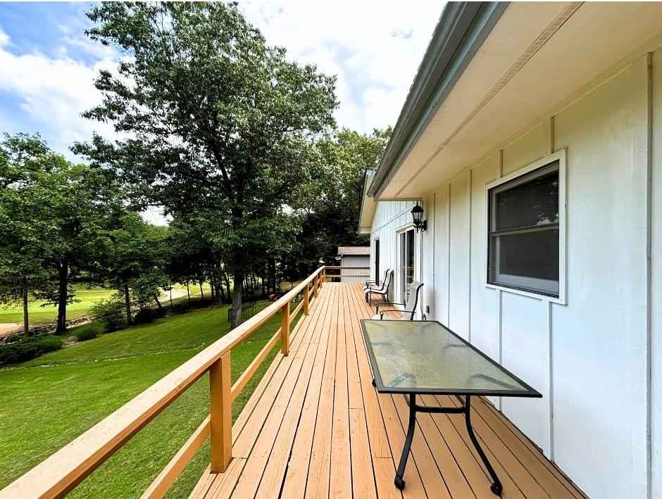 121 Cherokee Road Cherokee Village, AR 72529