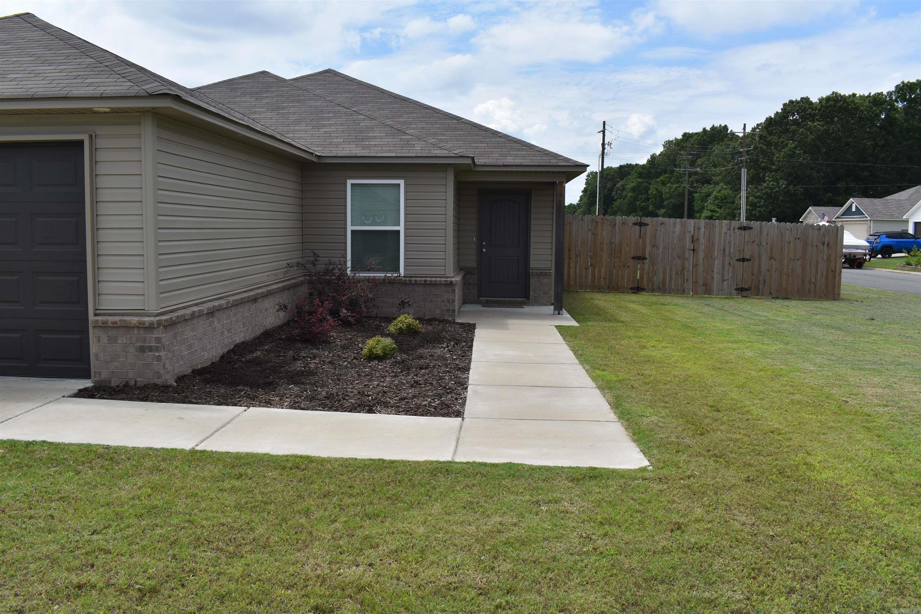 45 Oak Leaf  Conway, AR