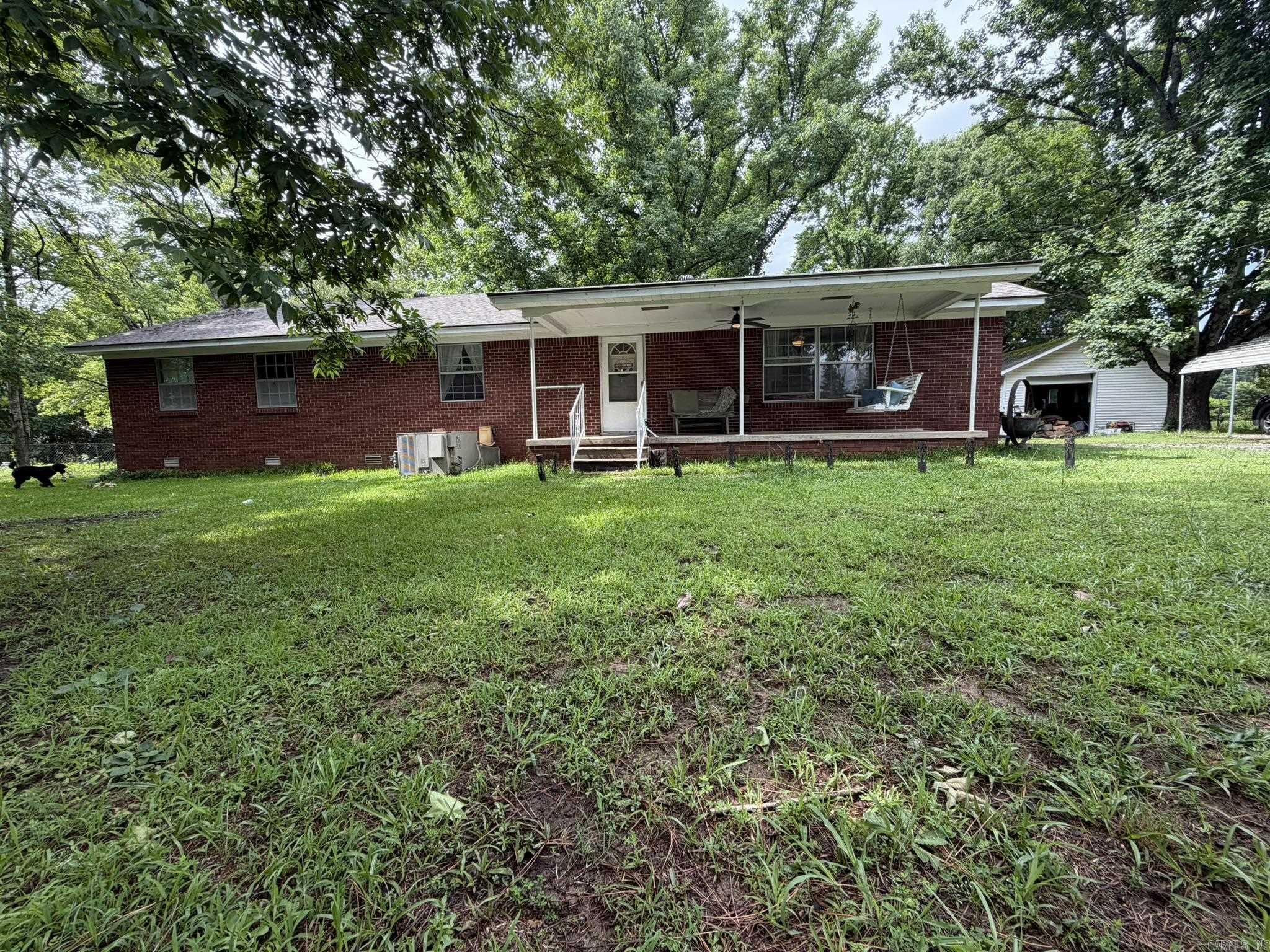 5906 W Republican  Jacksonville, AR