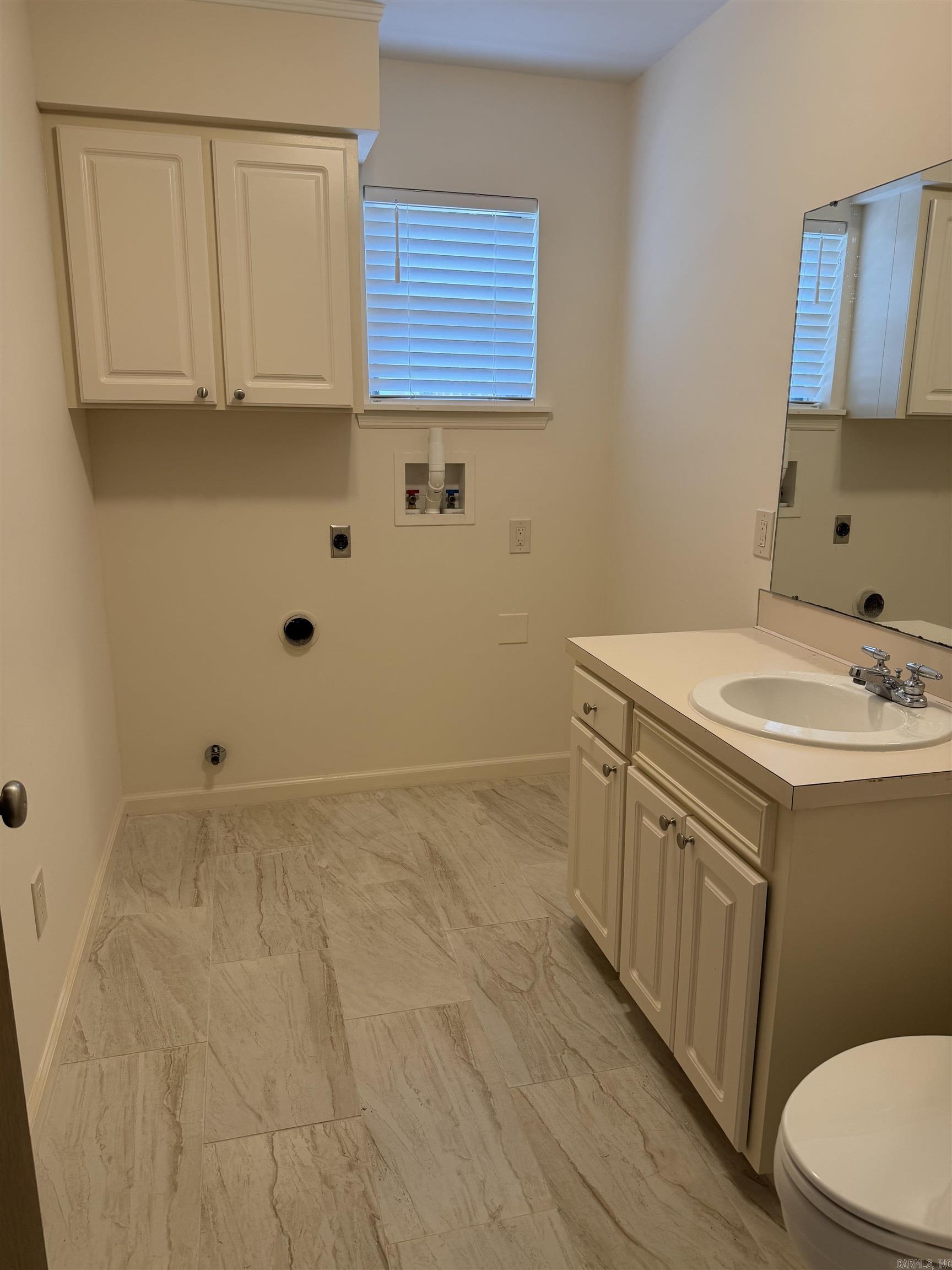 11417 Ethan Allen  Little Rock, AR